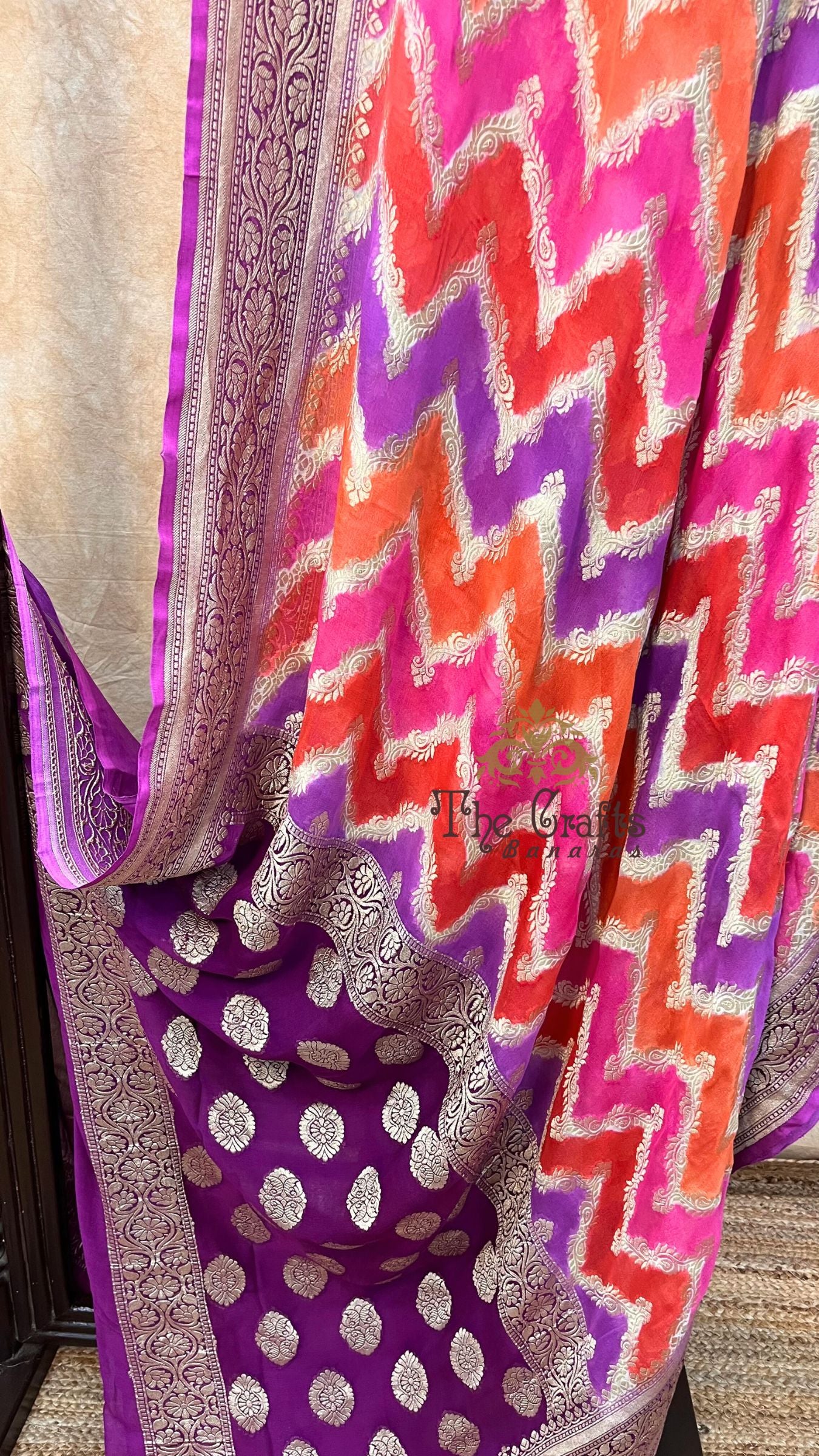 Khaddi Georgette Handloom Banarasi Saree - Water Zari