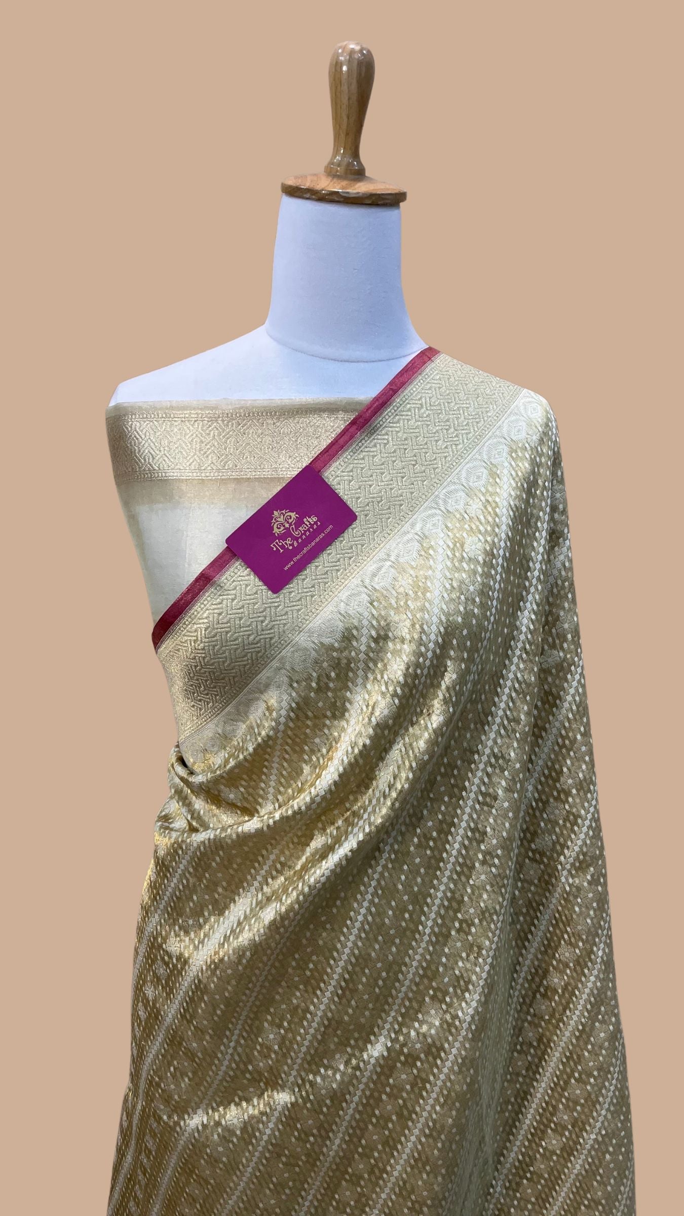 Pure Tissue Silk Handloom Banarasi Saree - Reshmi Zari