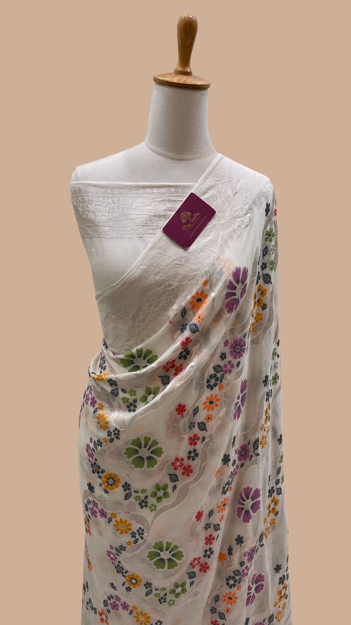 Khaddi Georgette Handloom Banarasi Saree - Jaal with Meenakari