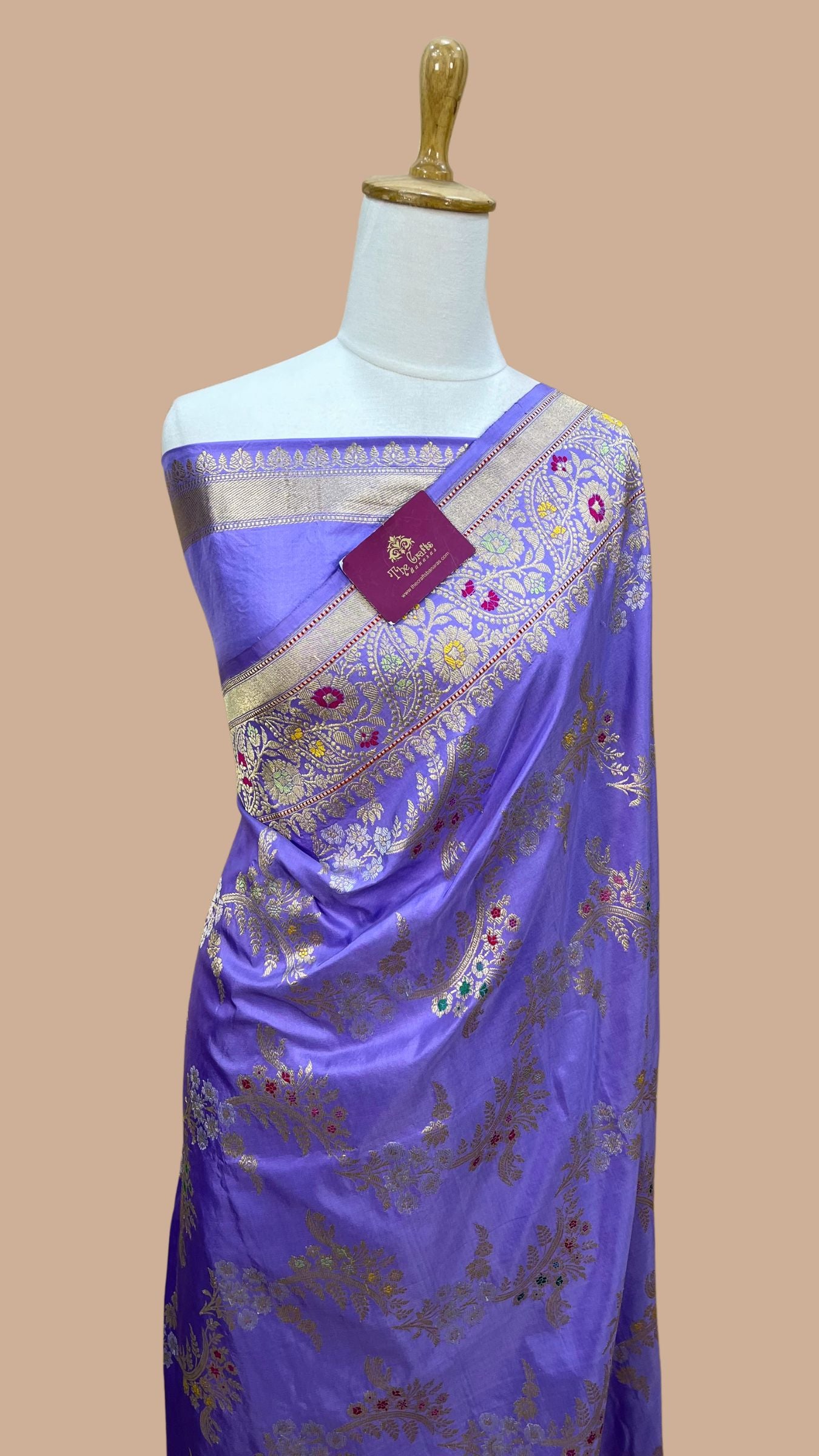 Pure Katan Silk Handloom Banarasi Saree - Kadhua jangla with meenakari