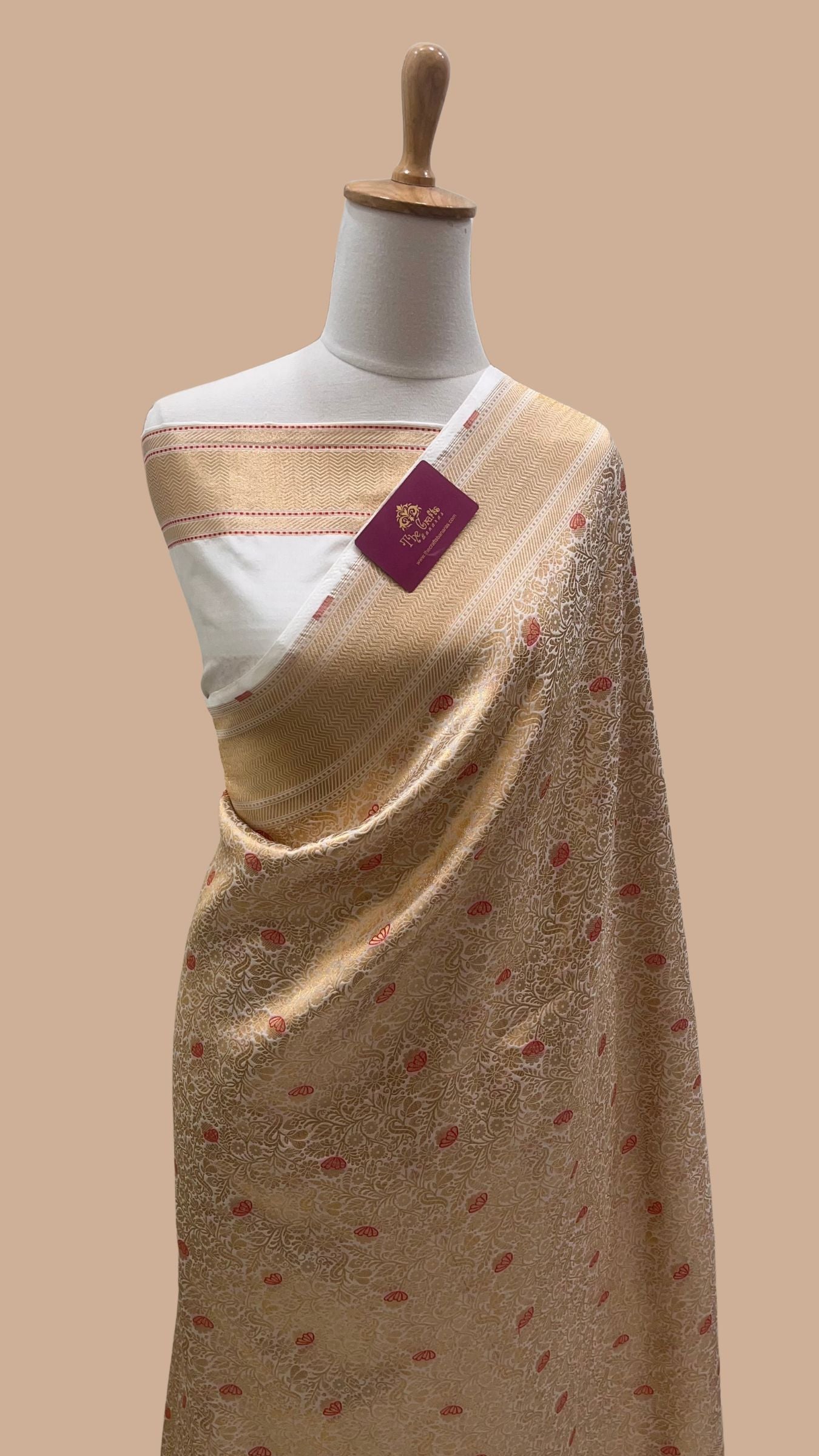 Pure Katan Silk Handloom Banarasi Saree - Tanchui Brocade Meena