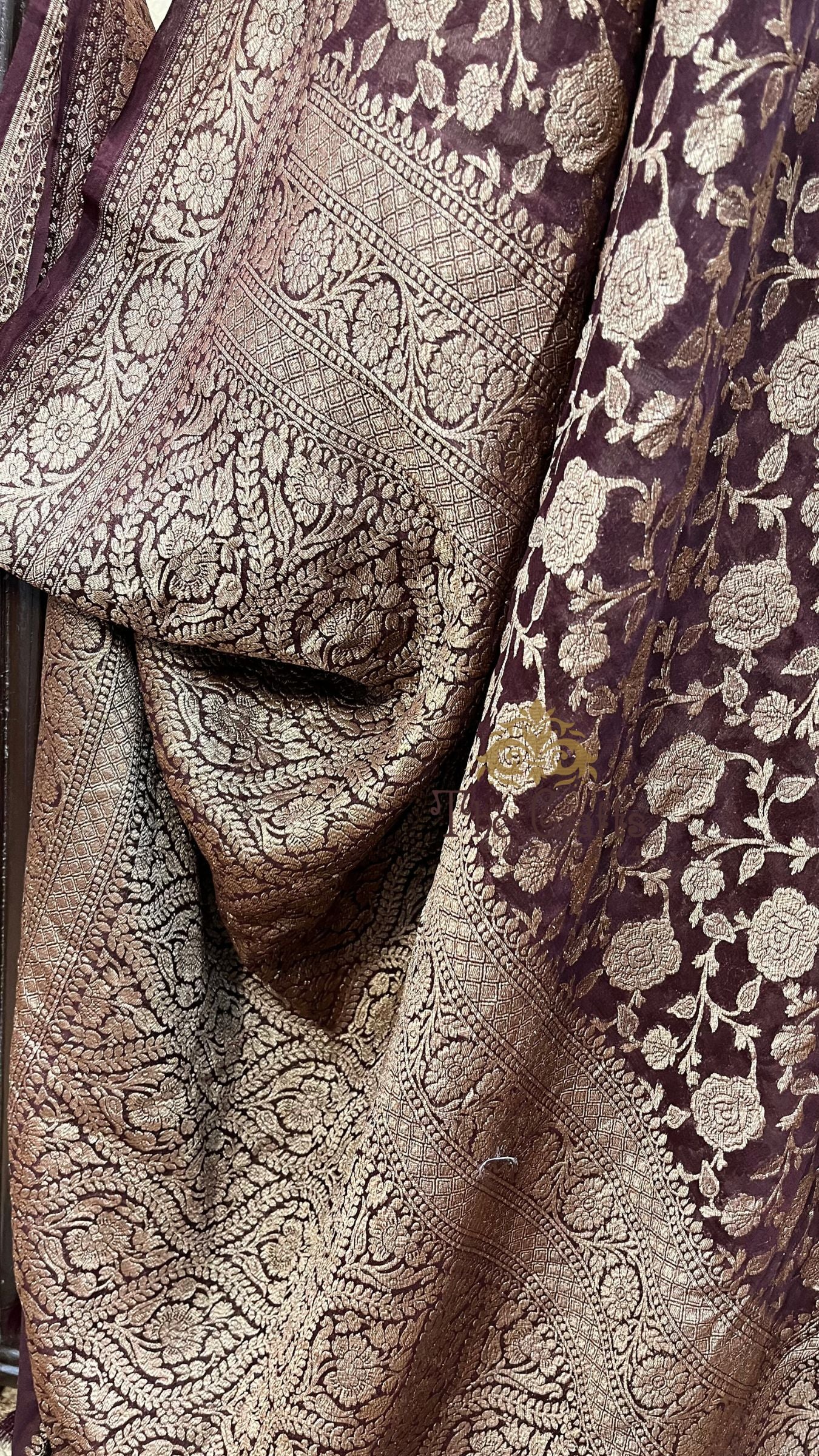 Khaddi Georgette Banarasi Saree - Antique Zari