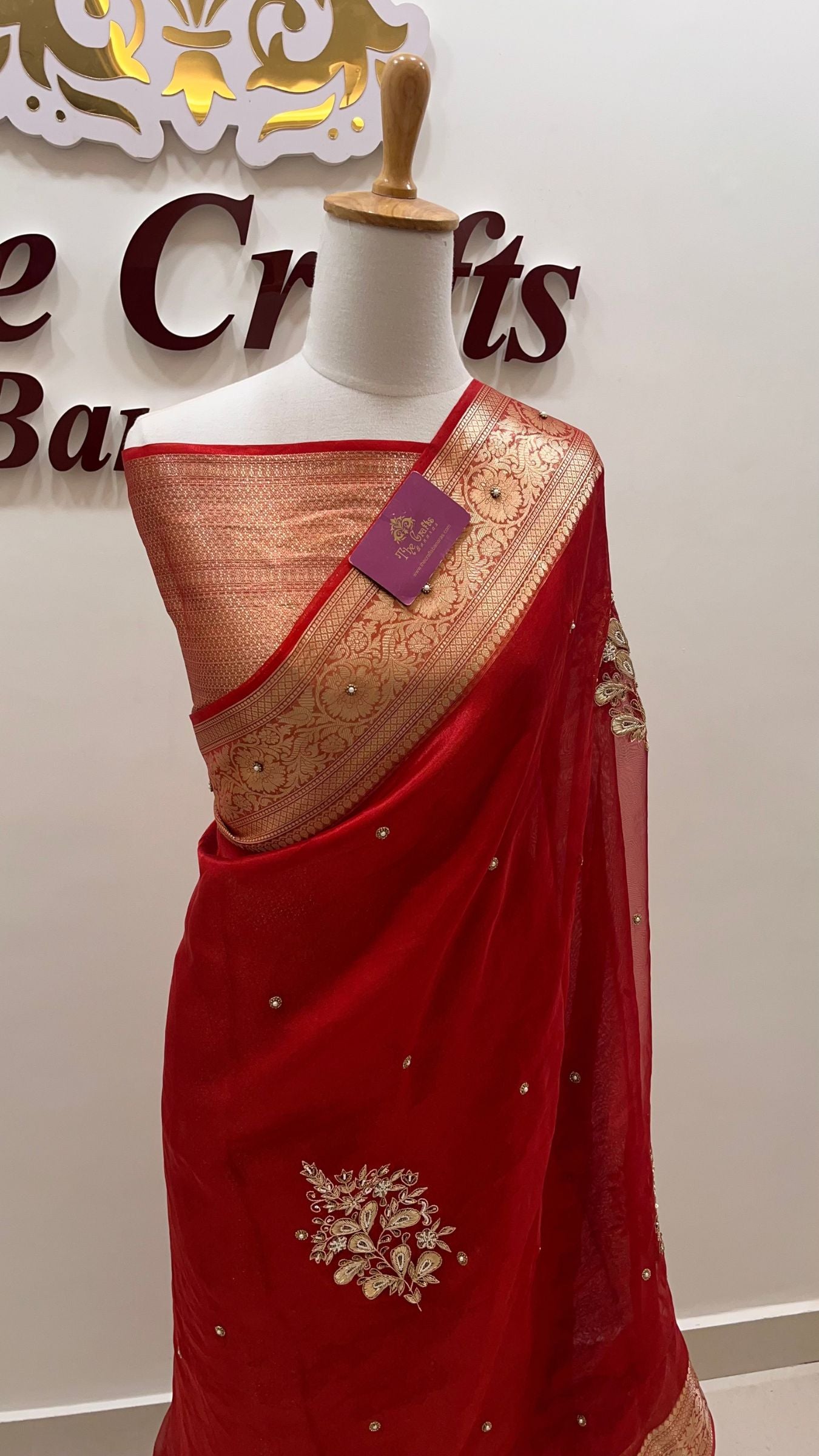 Pure Kora Silk Handloom Banarasi Saree - Handwork Zardozi Cut Dana and Stone Work