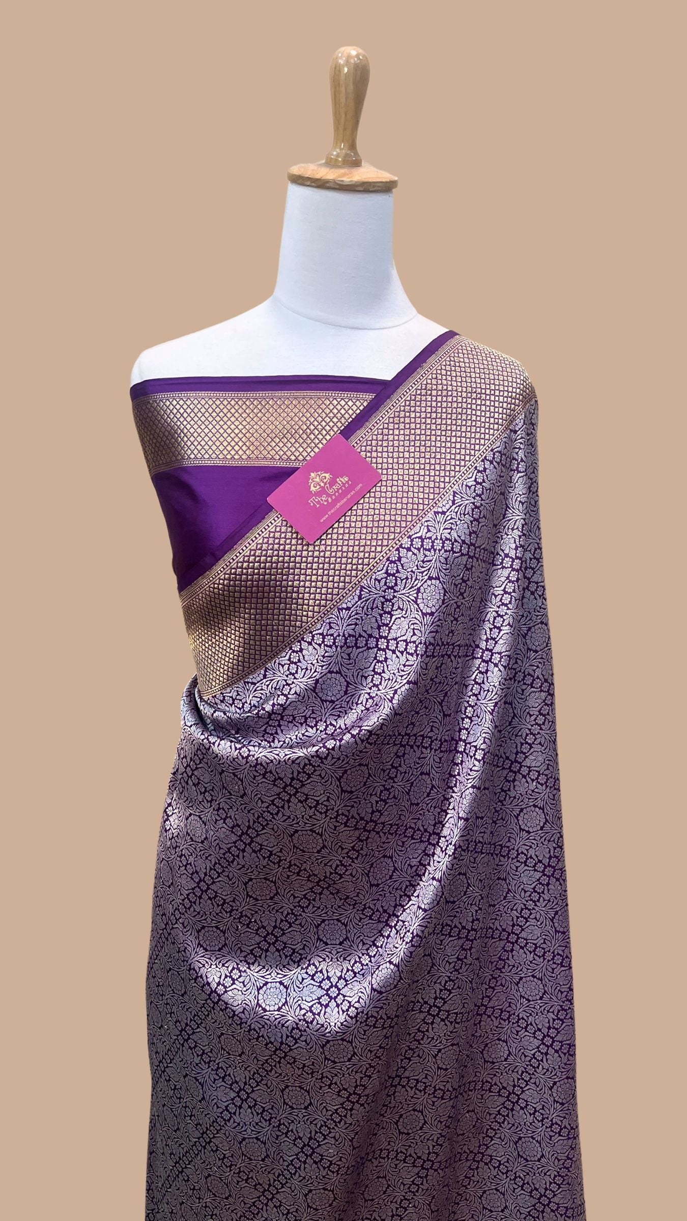 Pure Katan Silk Handloom Banarasi Saree - Kadhua Tanchui Brocade Meena