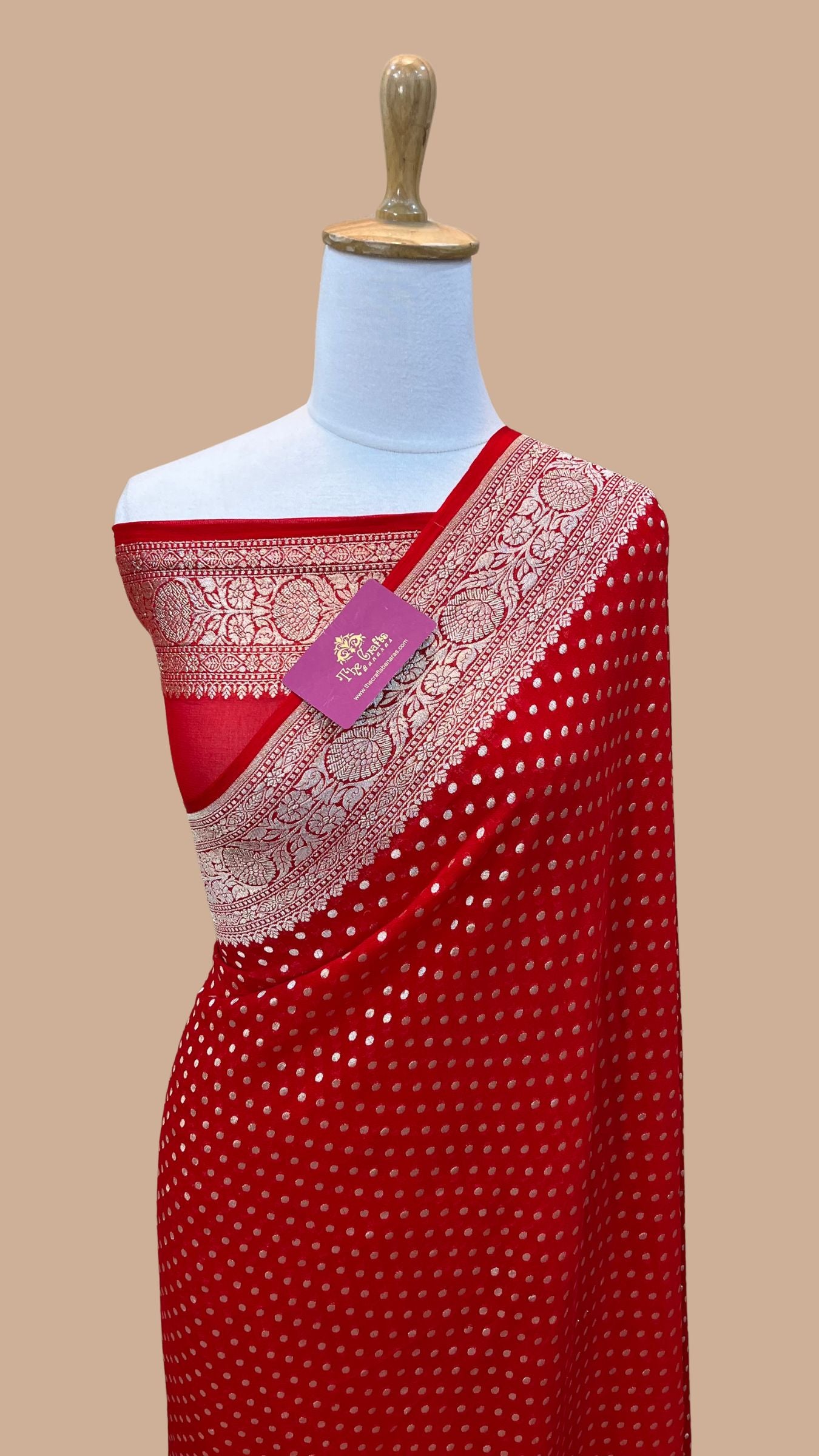 Khaddi Georgette Handloom Banarasi Saree - Water Zari