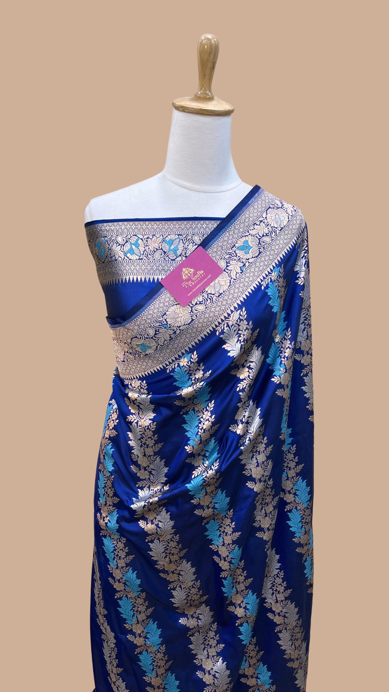 Pure Katan Silk Handloom Banarasi Saree - Jaal Work With Meenakari