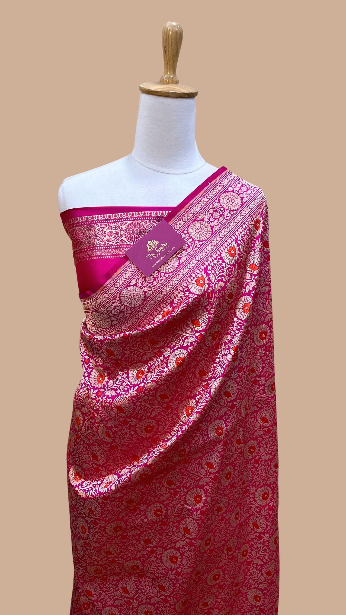 Pure Katan Silk Handloom Banarasi Saree - Tanchui Brocade Meena