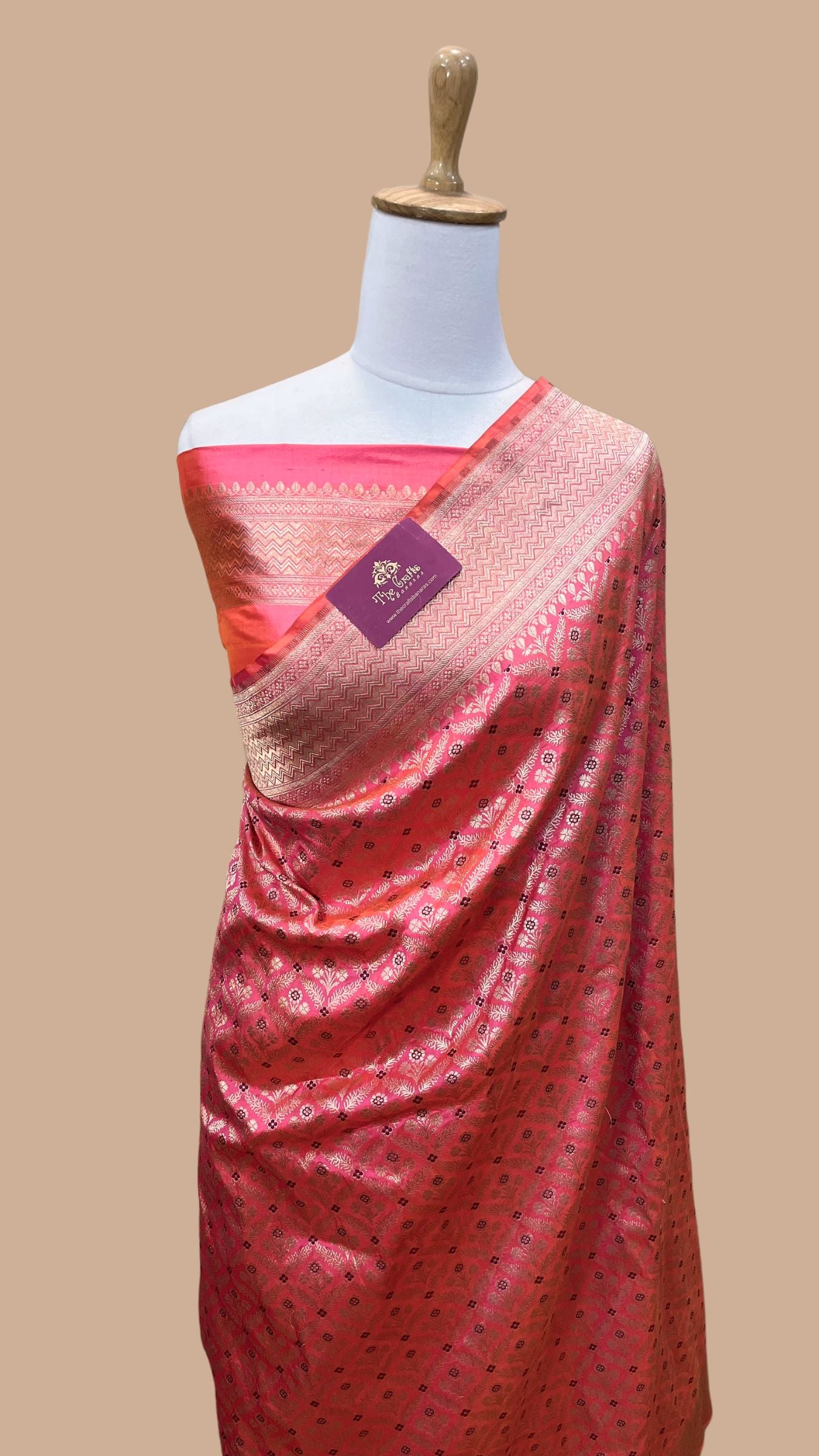 Pure Katan Silk Handloom Banarasi Saree - Tanchui Brocade Meena