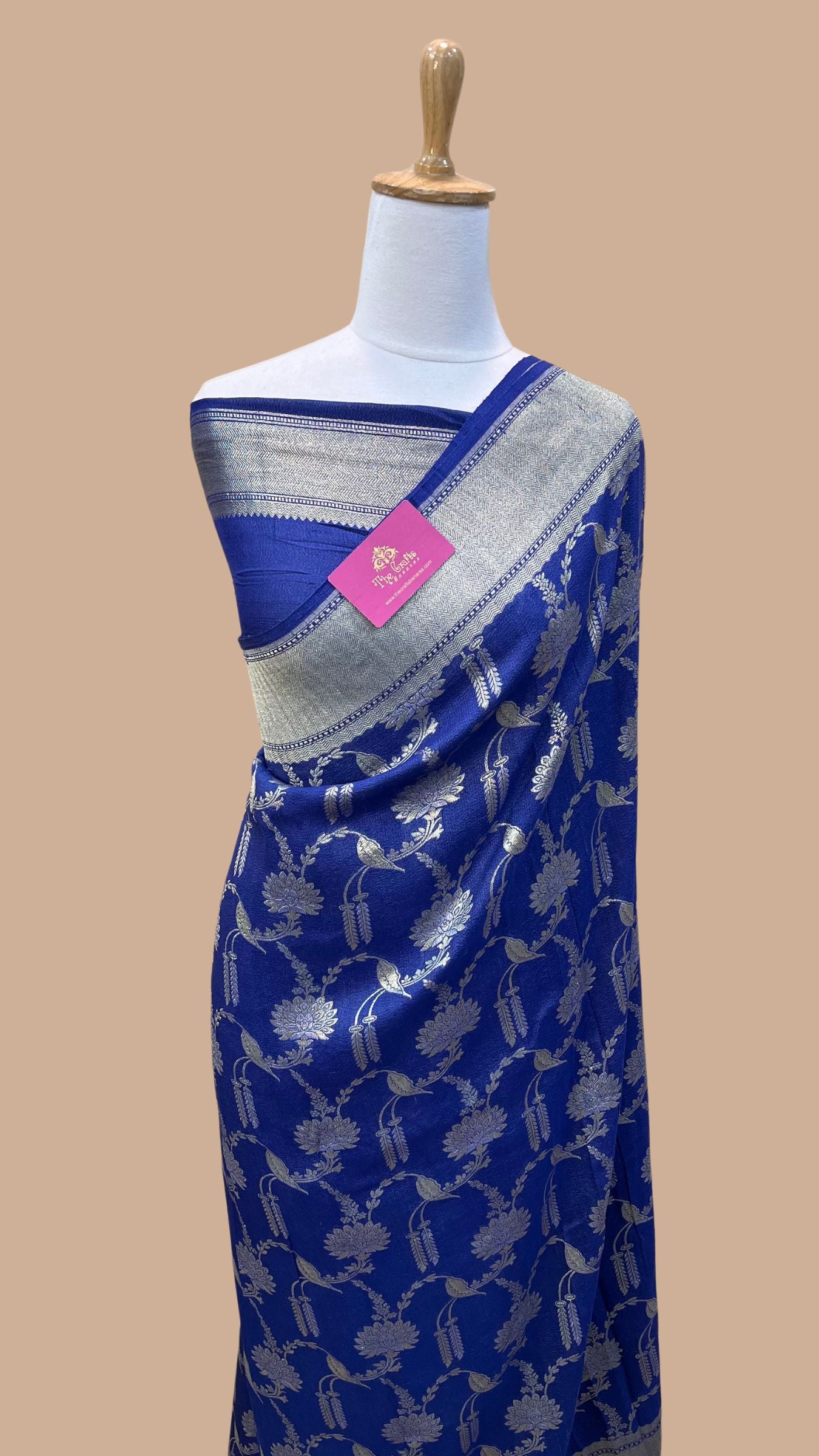 Tussar Georgette Handloom Banarasi Saree - Jaal with Meenakari