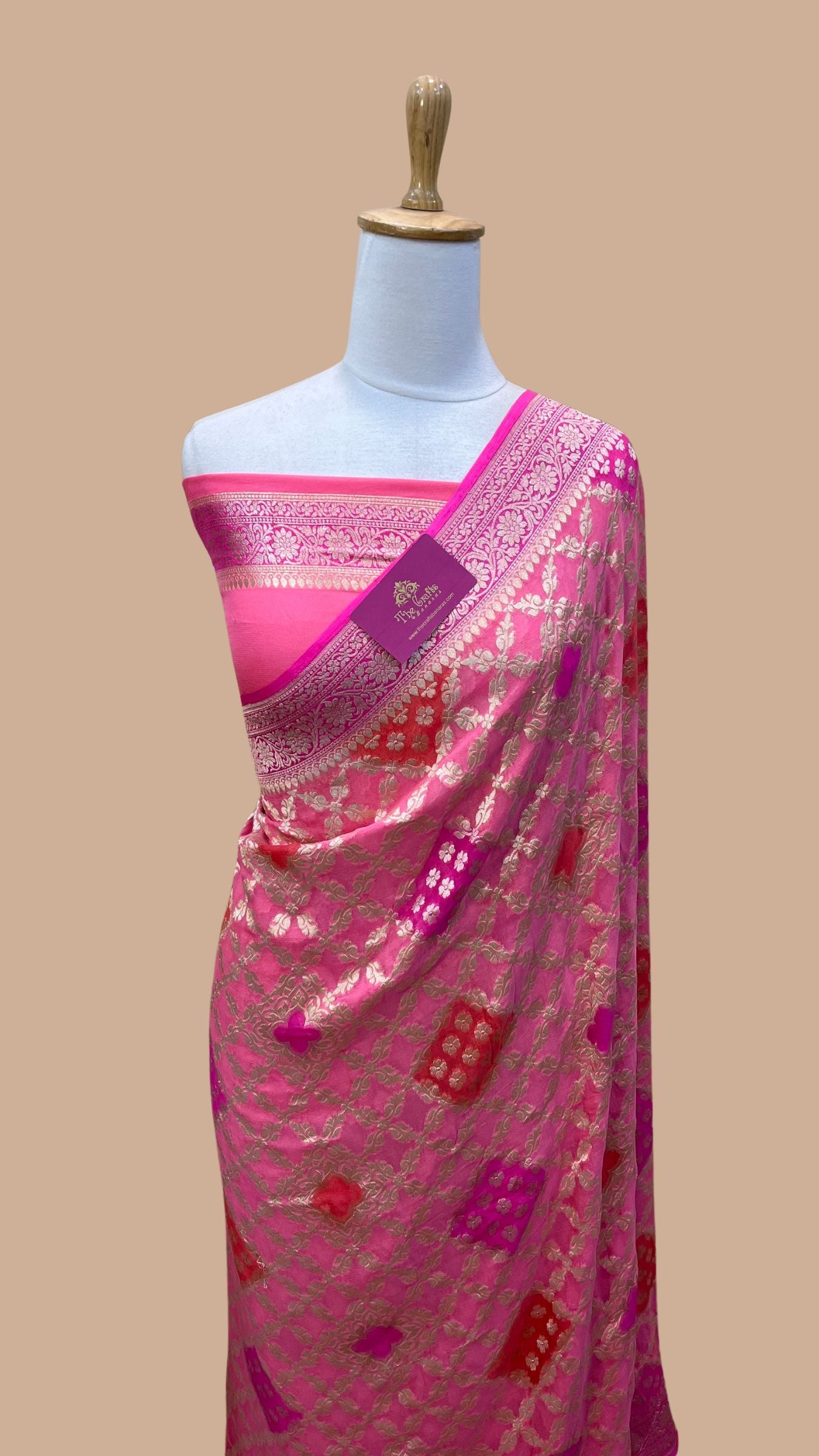 Khaddi Georgette Handloom Banarasi Saree - Water Zari