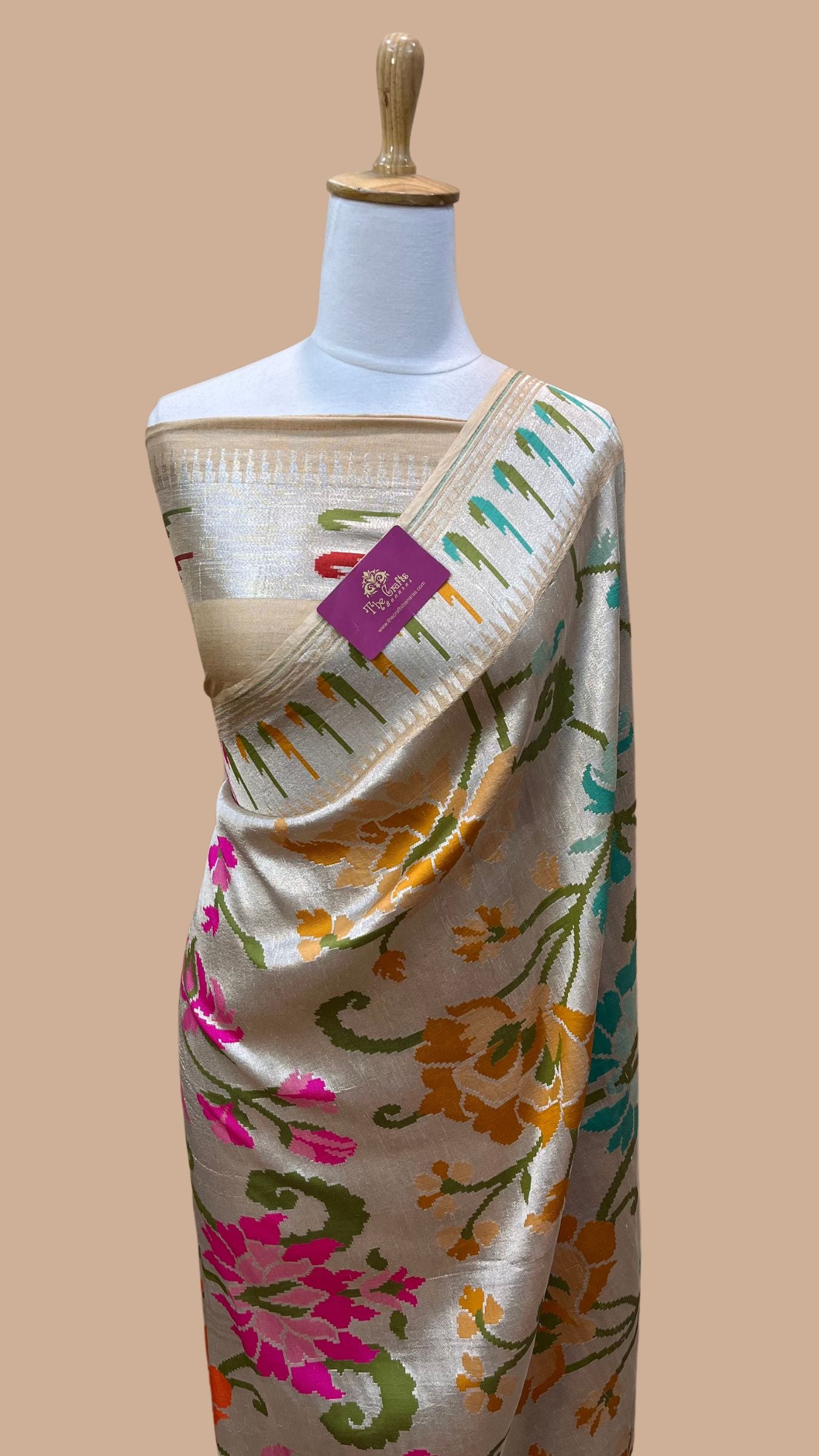 Pure Tussar Georgette Handloom Banarasi Saree - Brocade
