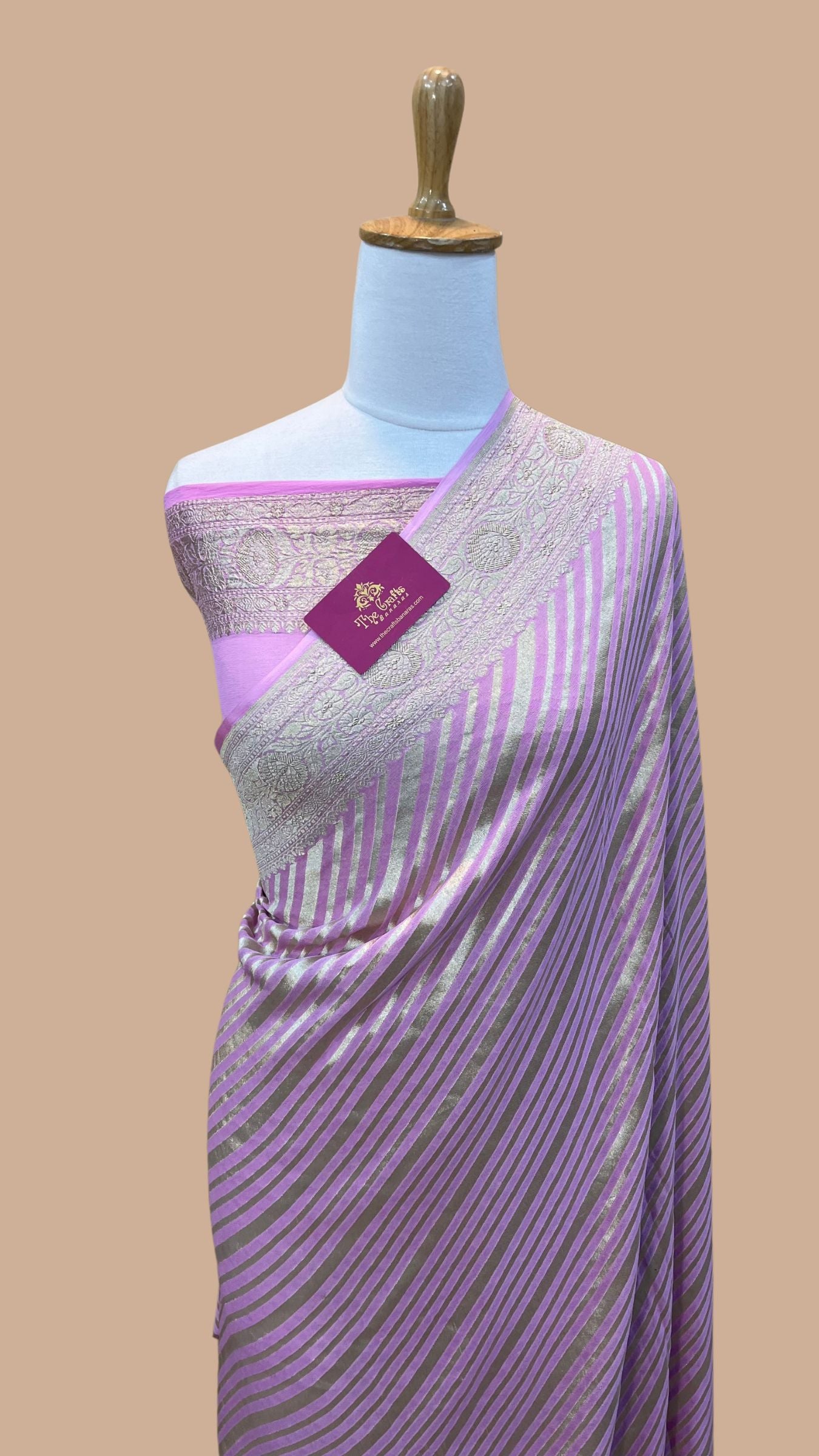 Khaddi Georgette Handloom Banarasi Saree - Water Zari