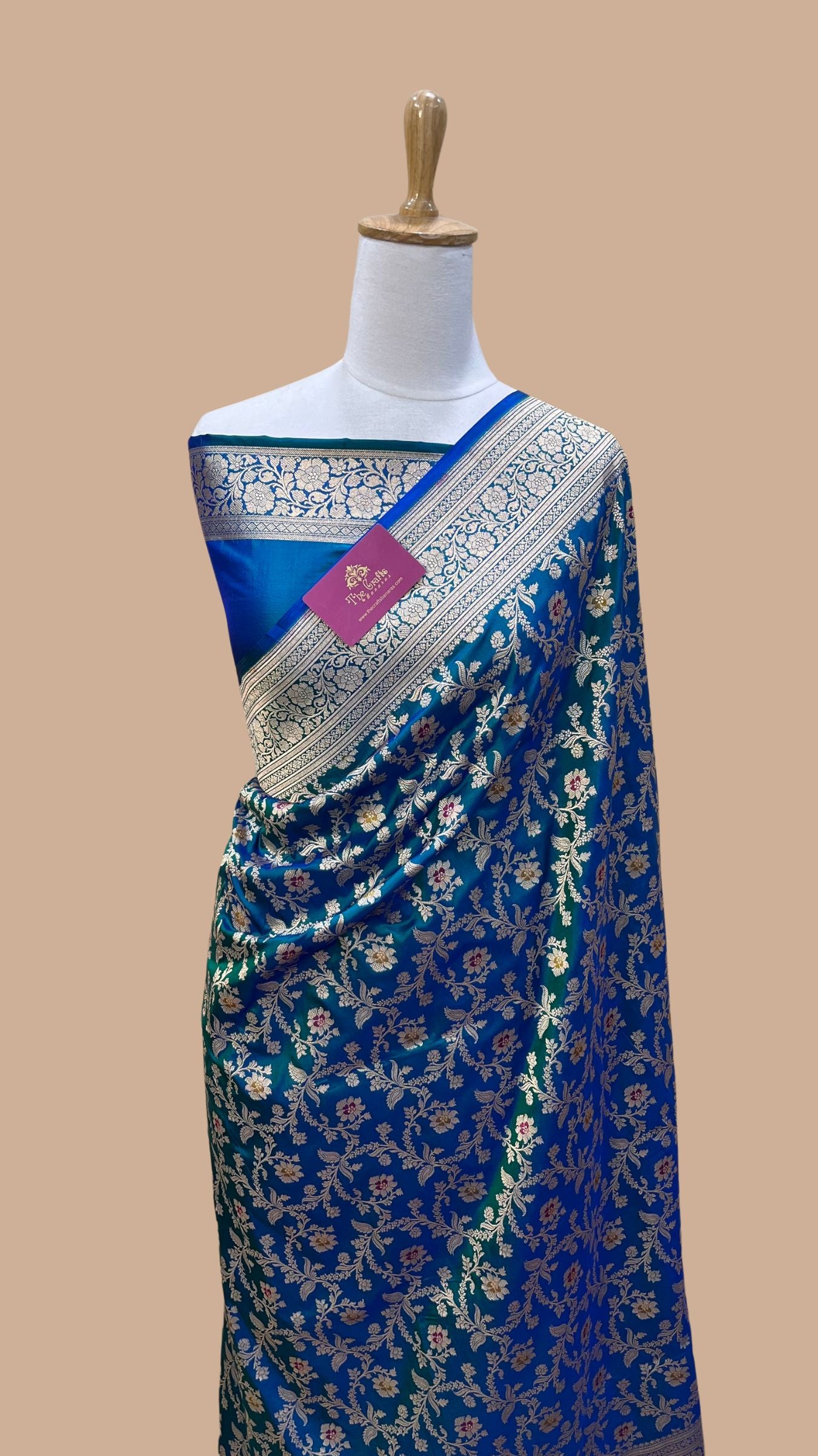 Pure Katan Silk Handloom Banarasi Saree - Jaal work