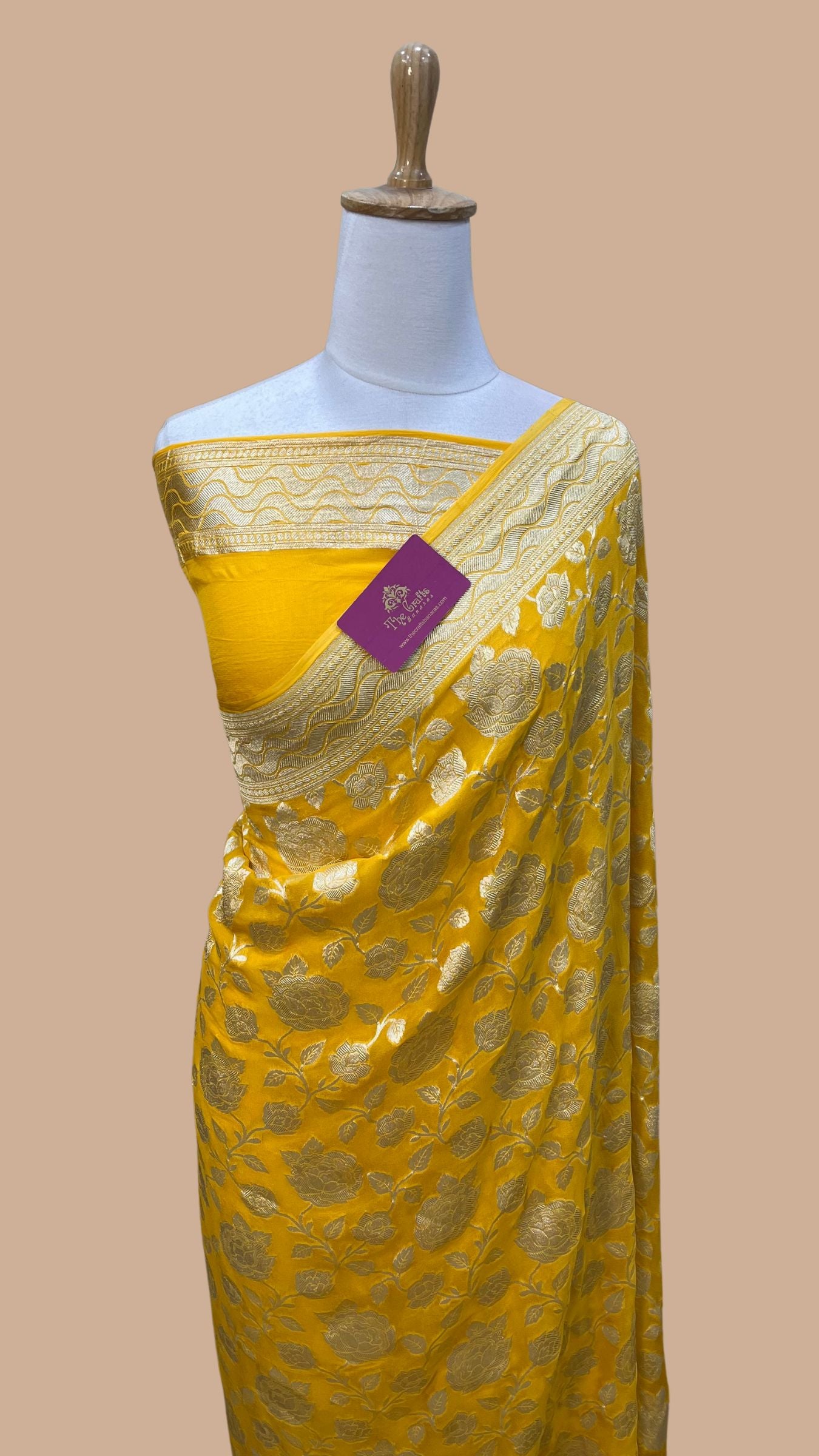 Khaddi Georgette Handloom Banarasi Saree - Water Zari