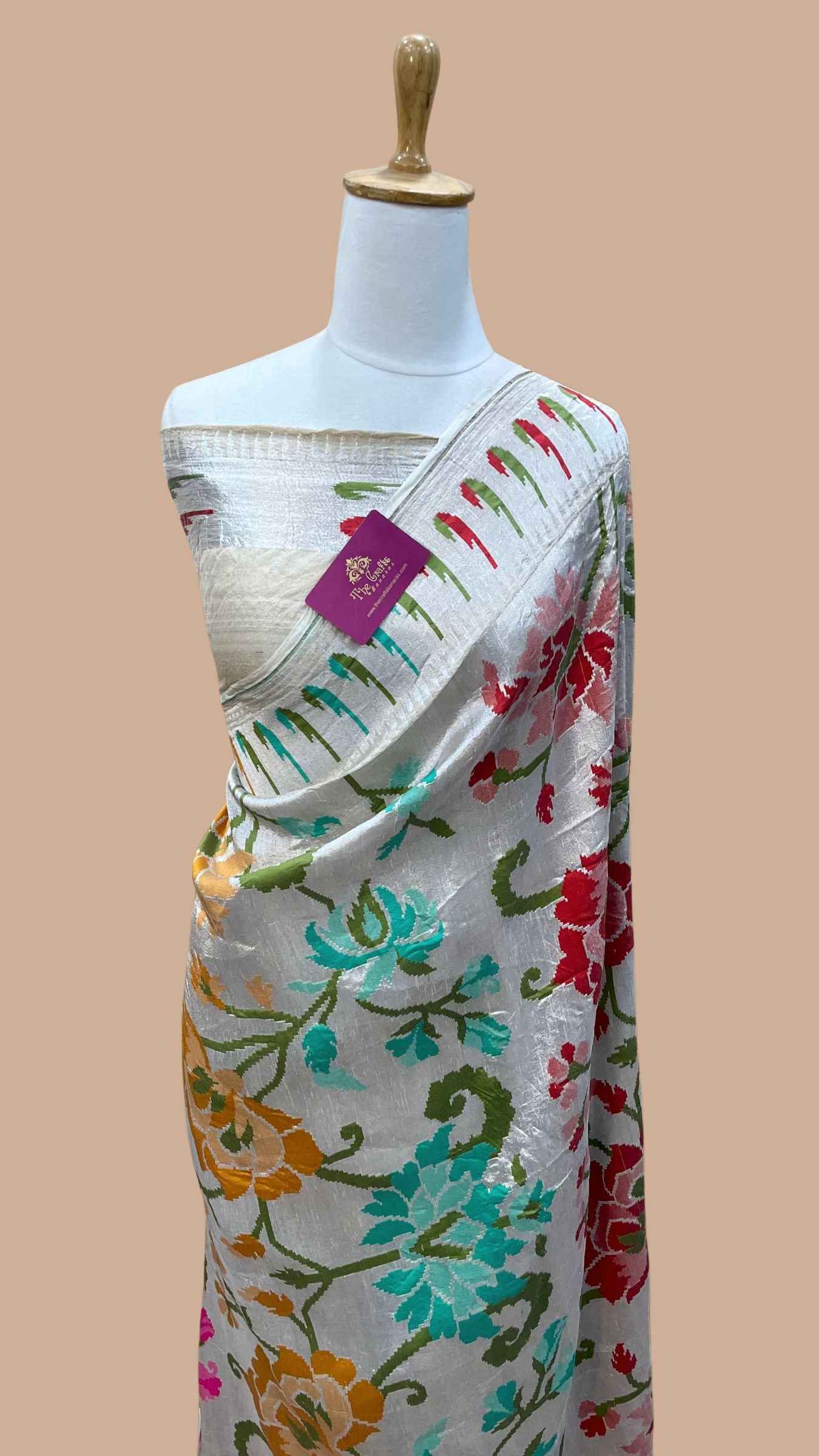Pure Tussar Georgette Handloom Banarasi Saree - Brocade