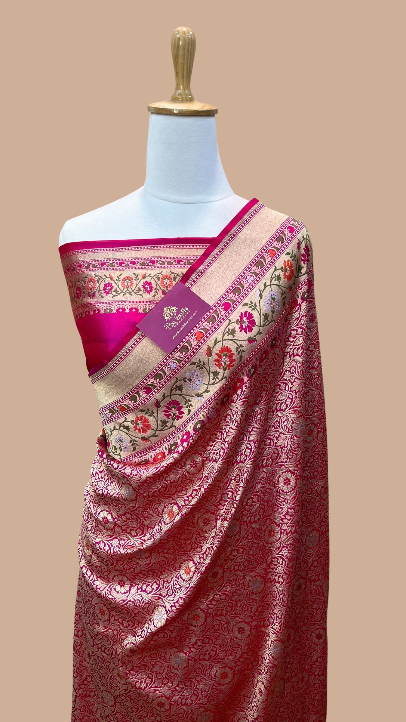 Pure Katan Silk Handloom Banarasi Saree - Tanchui Brocade Meena