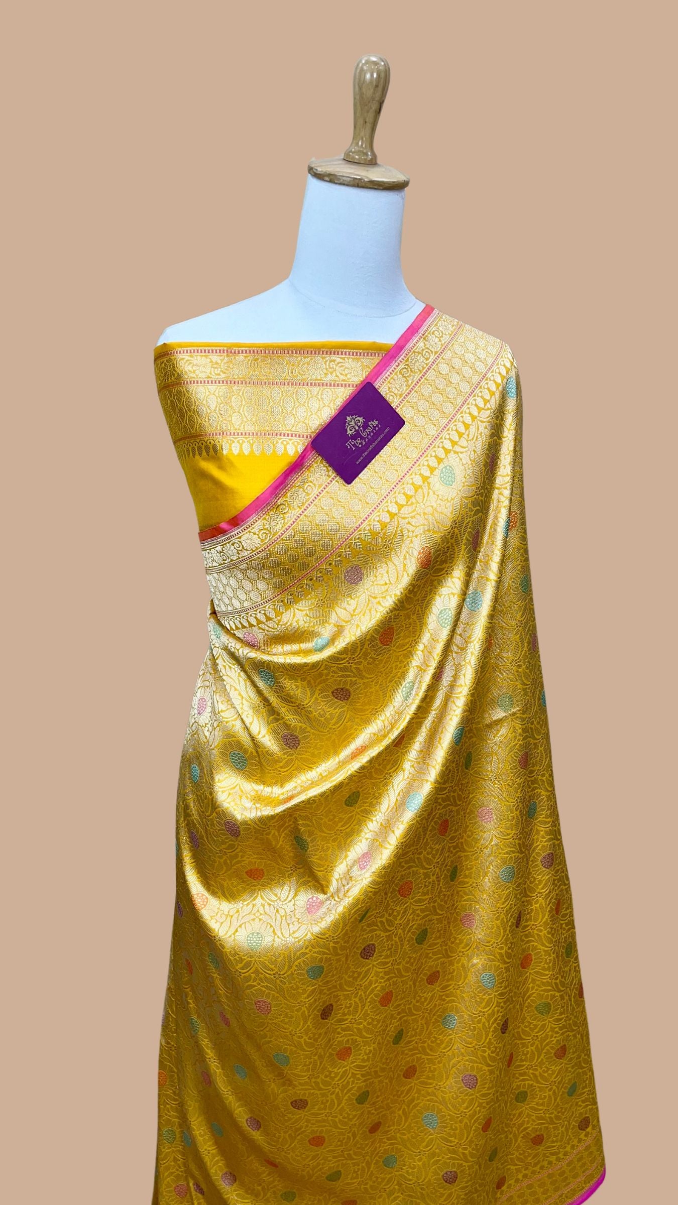 Pure Katan Silk Handloom Banarasi Saree - Kadhua Tanchui Brocade Meena