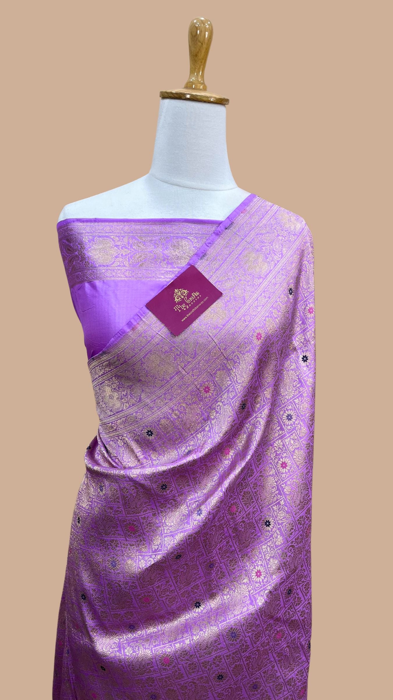 Pure Katan Silk Handloom Banarasi Saree - Tanchui Brocade Meena