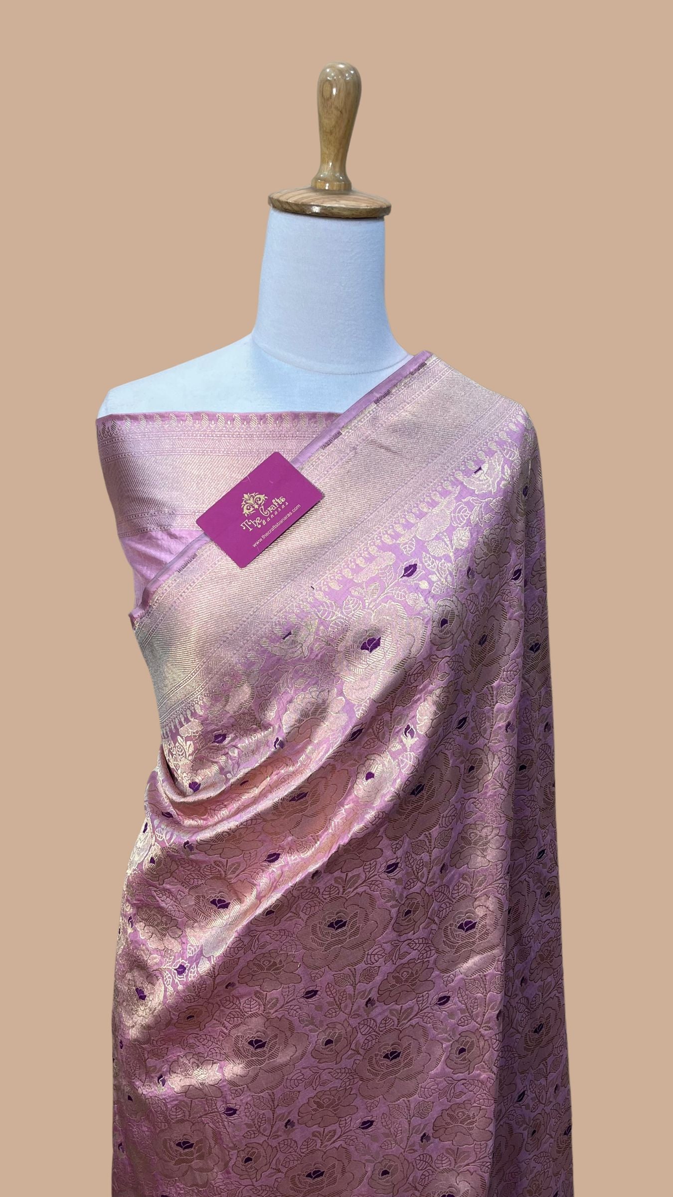 Pure Katan Silk Handloom Banarasi Saree - Tanchui Brocade Meena