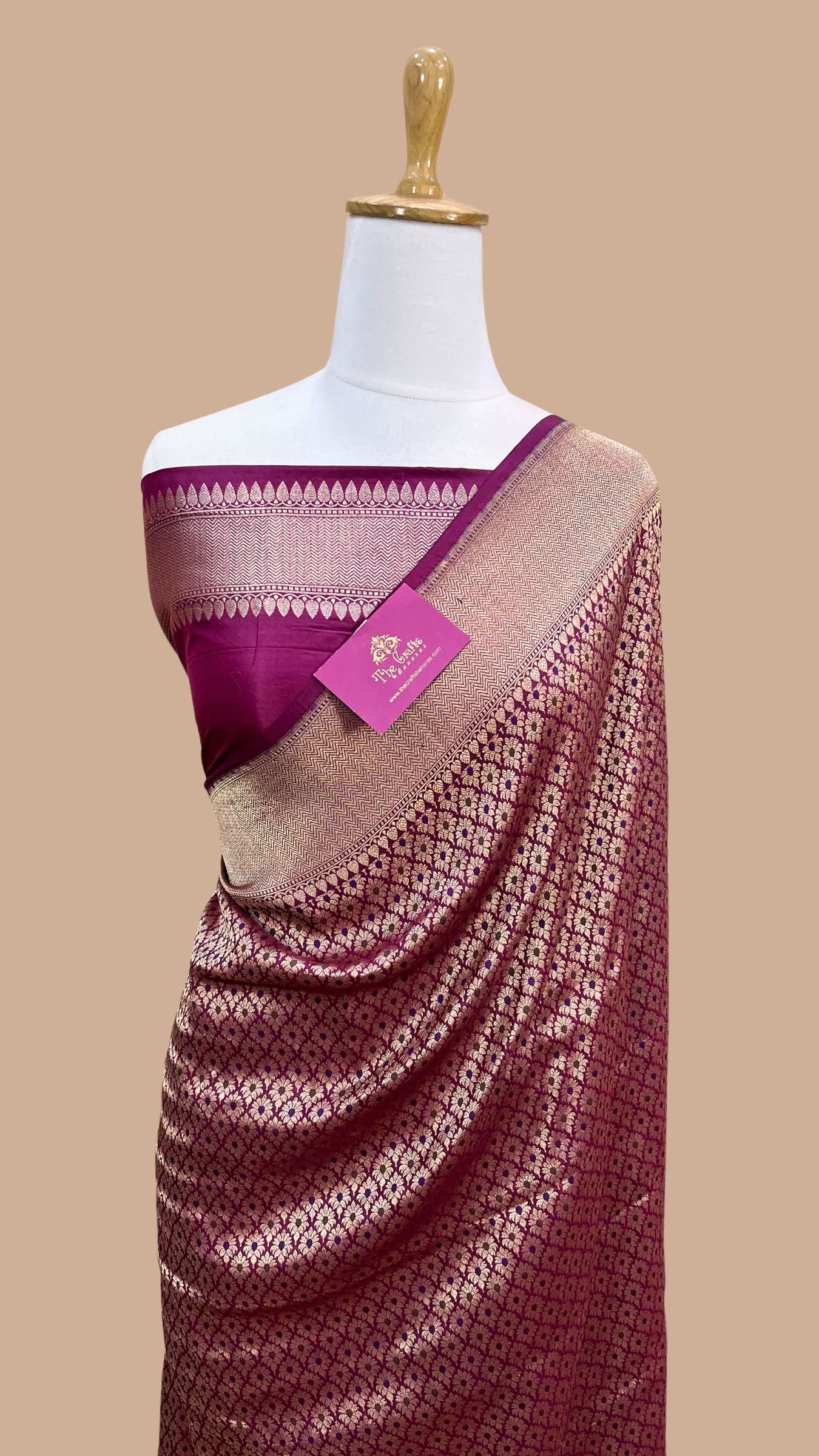 Pure Katan Silk Handloom Banarasi Saree - Tanchui Brocade Meena