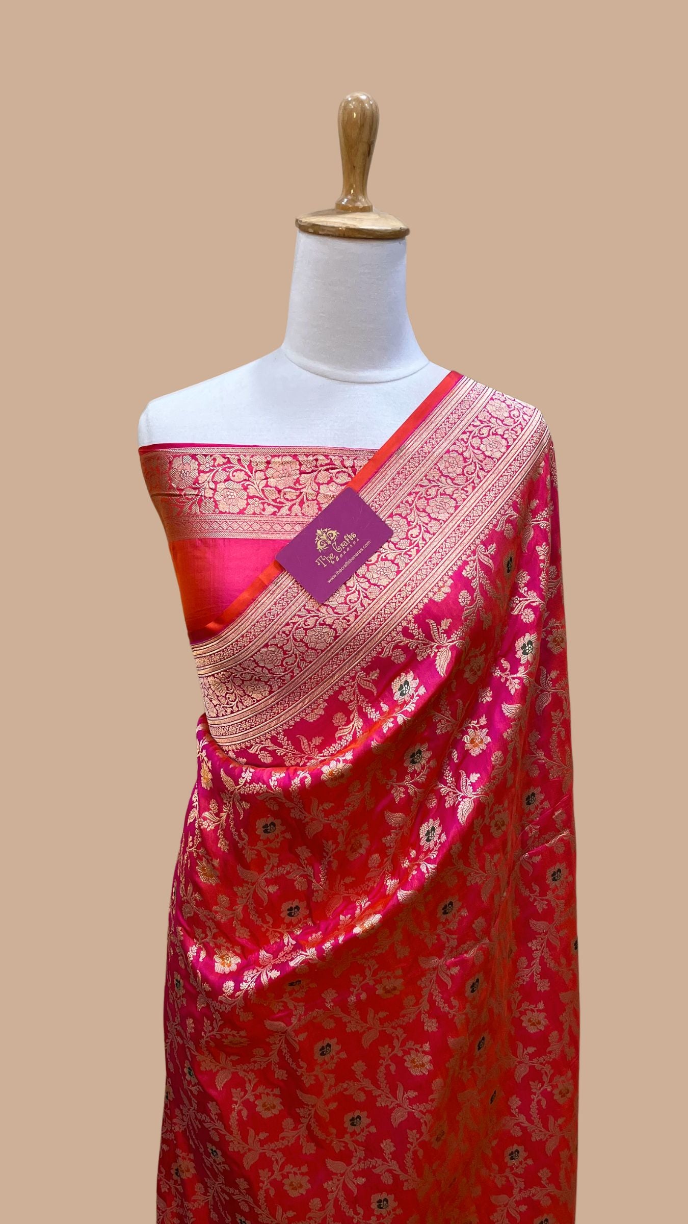 Pure Katan Silk Handloom Banarasi Saree - Jaal Work With Meenakari
