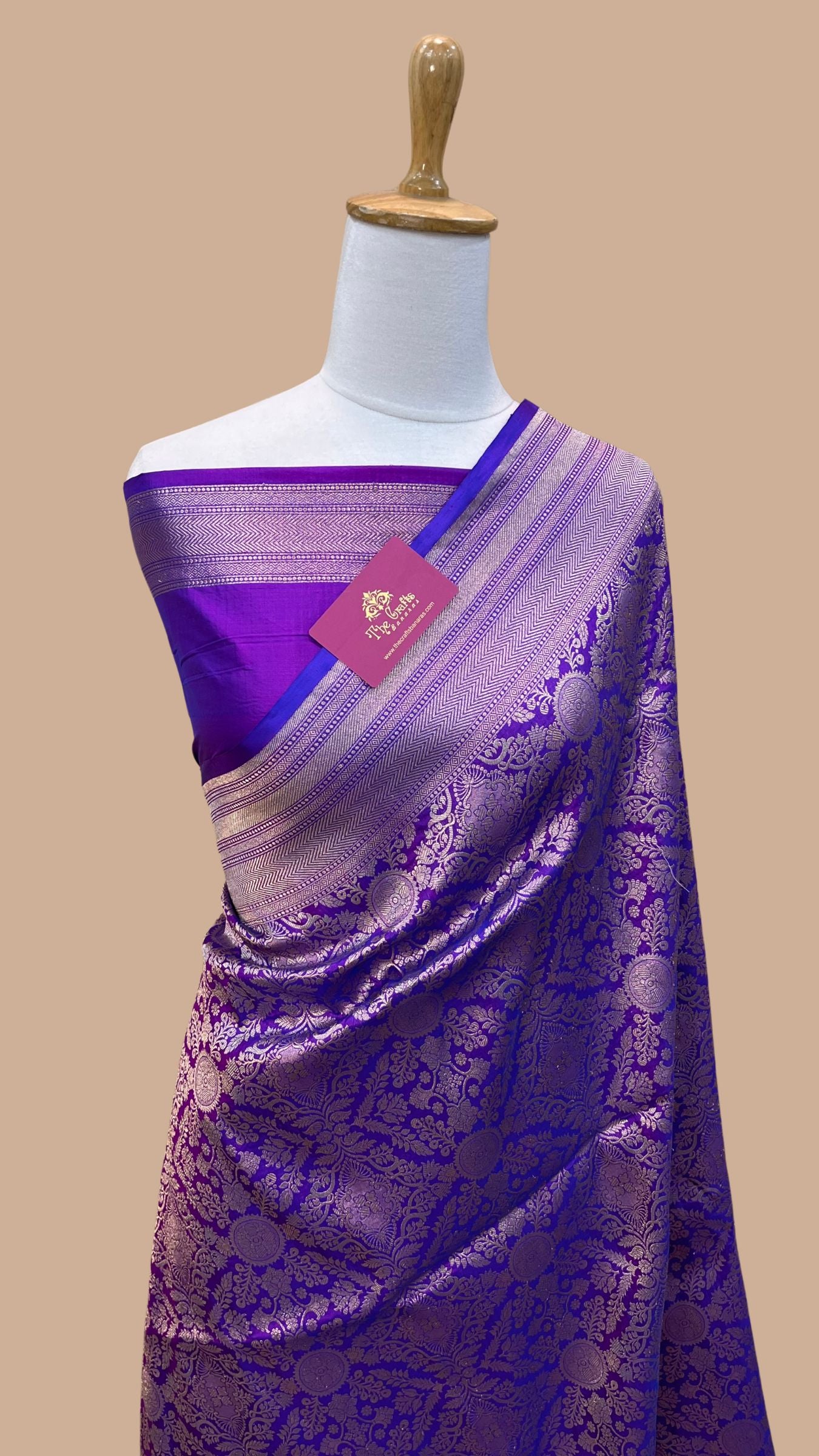 Pure Katan Silk Handloom Banarasi Saree - Tanchui Brocade