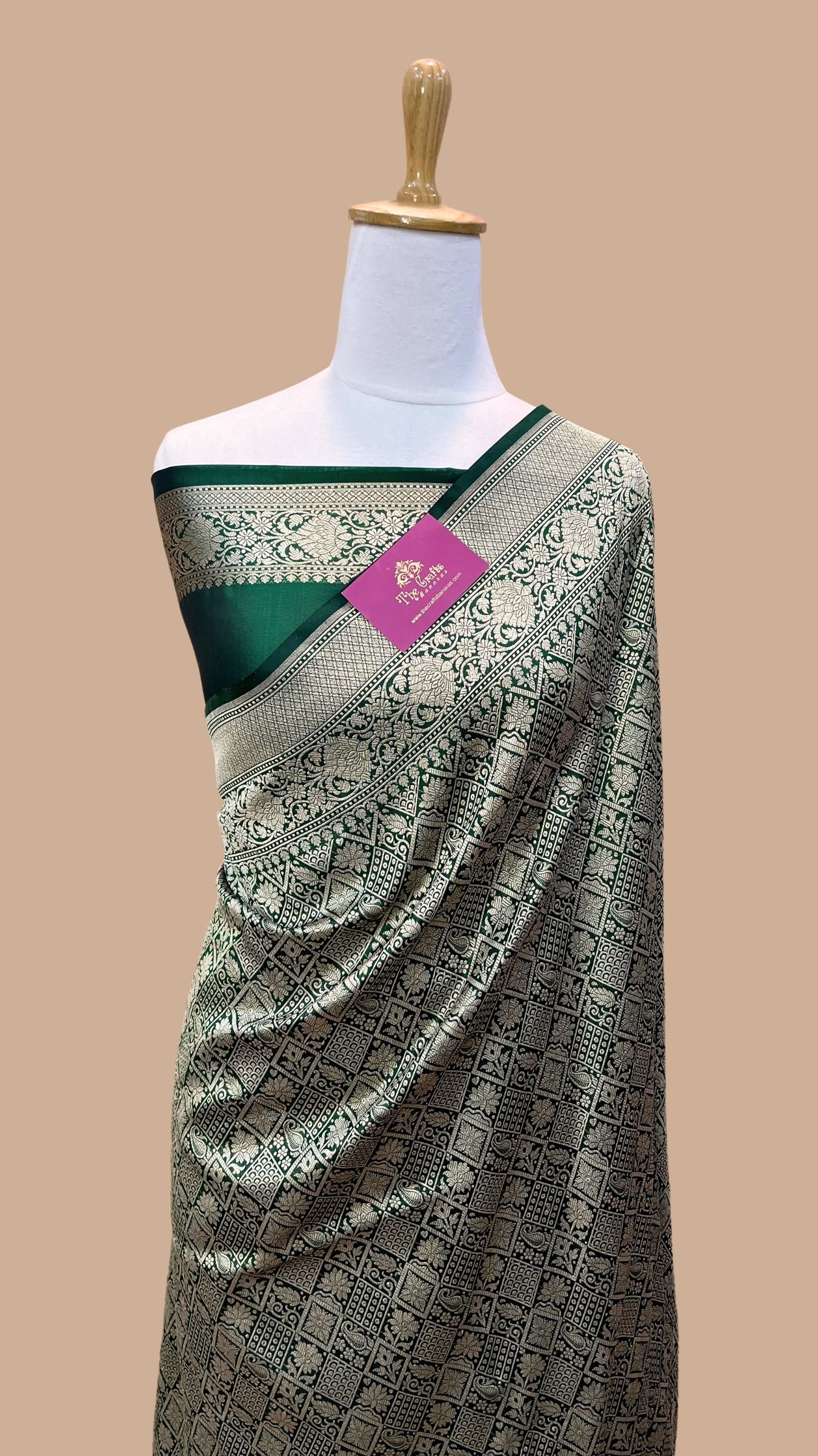 Pure Katan Silk Handloom Banarasi Saree - Tanchui Brocade Meena