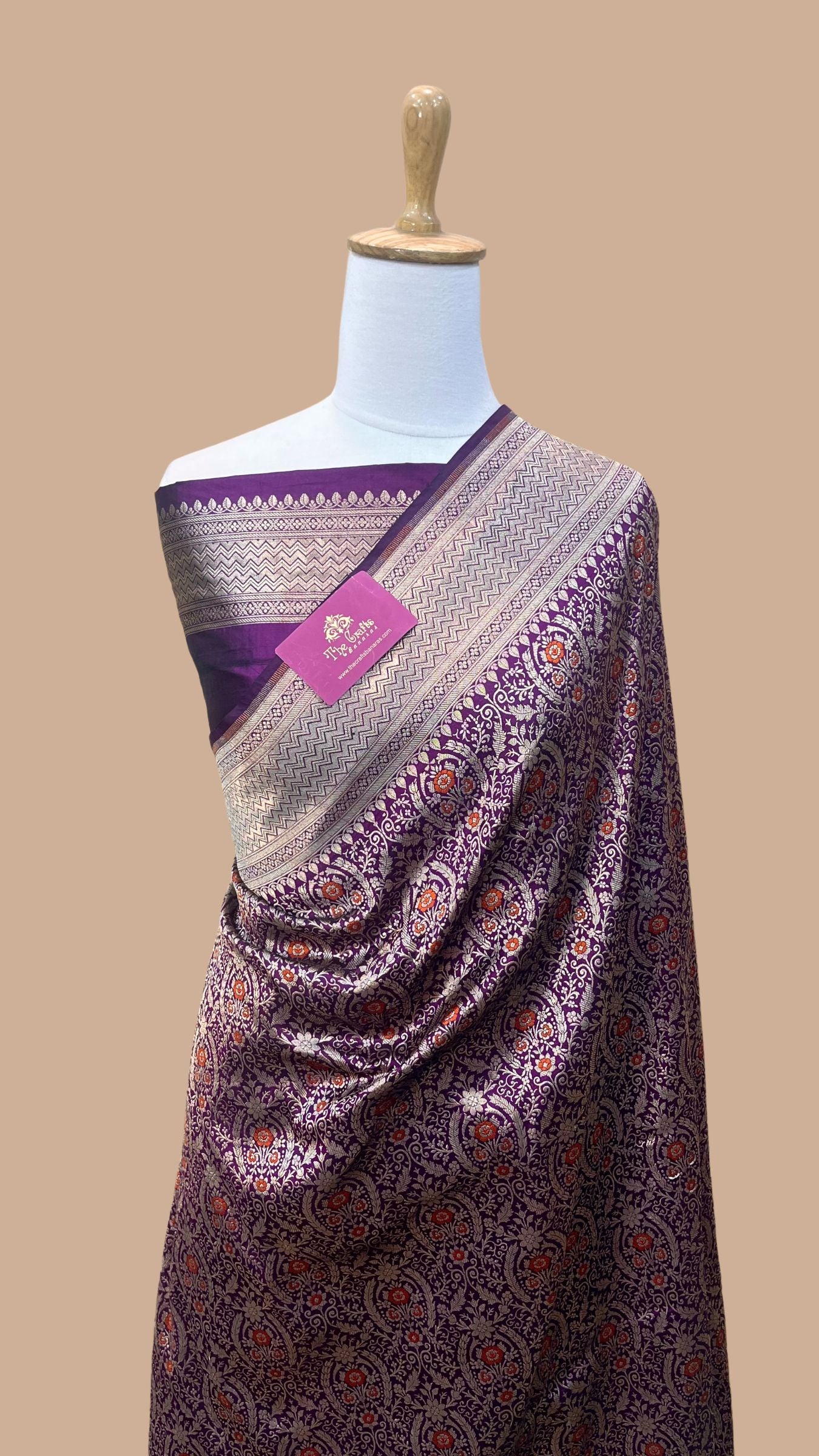 Pure Katan Silk Handloom Banarasi Saree - Tanchui Brocade Meena