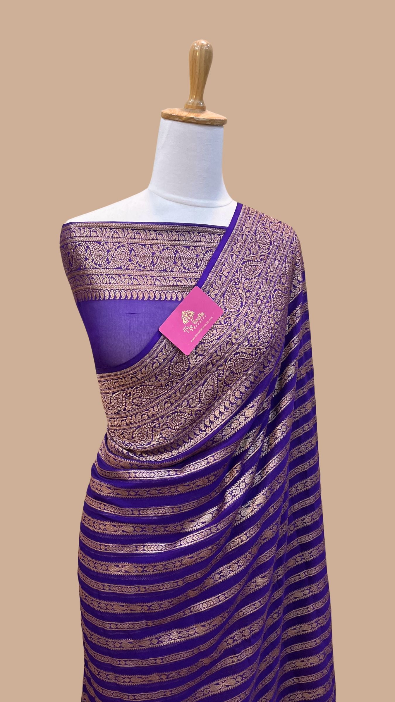 Khaddi Georgette Banarasi Saree - Antique Zari