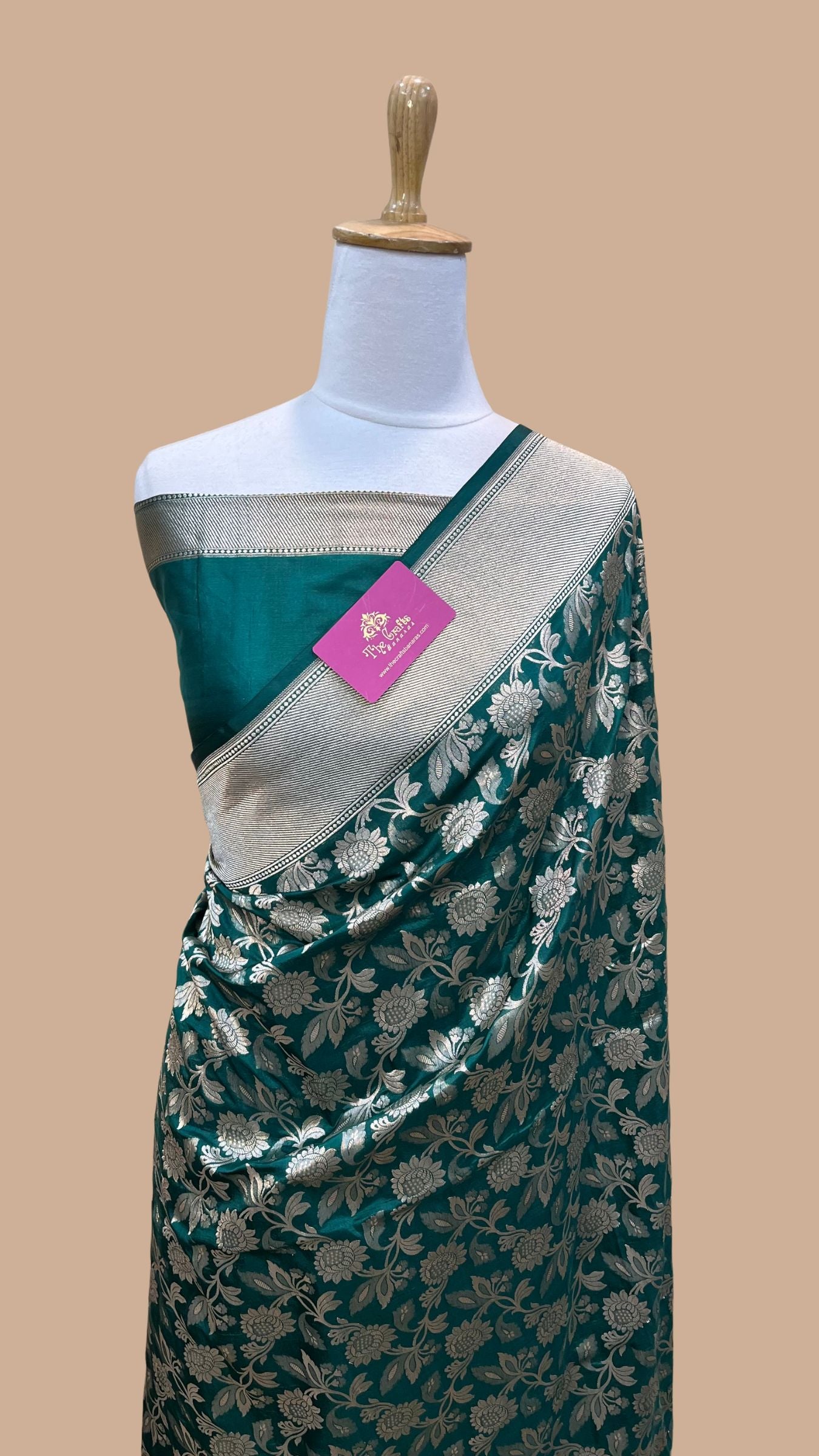 Pure Katan Silk Handloom Banarasi Saree - Jaal work