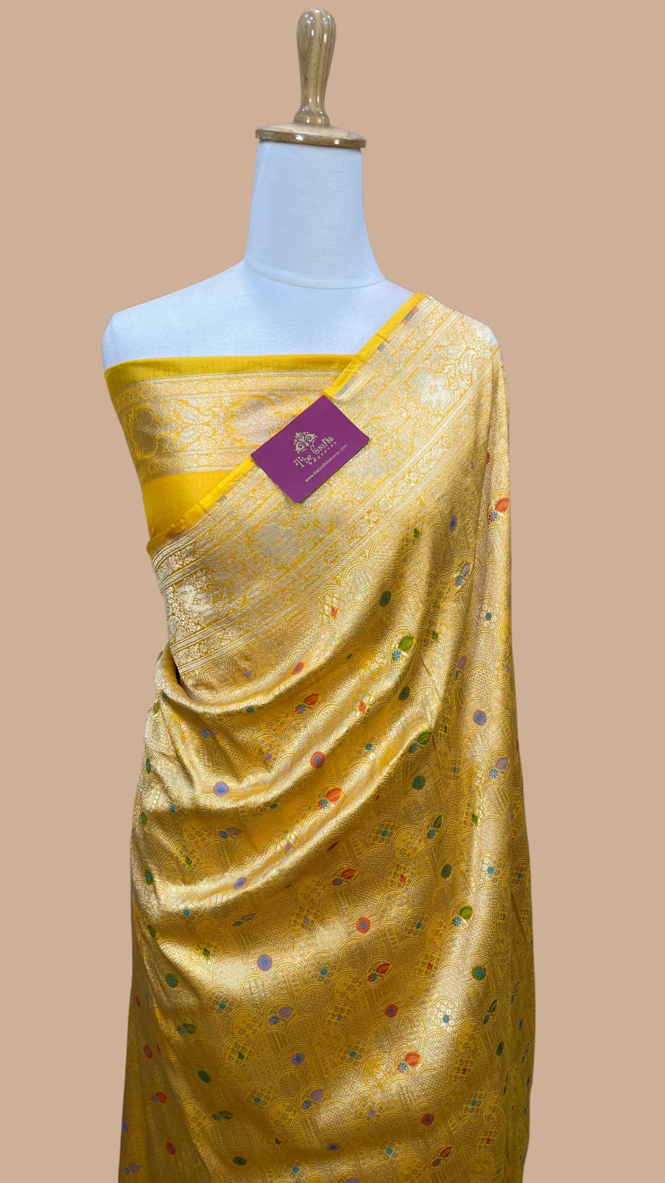 Pure Katan Silk Handloom Banarasi Saree - Tanchui Brocade Meena