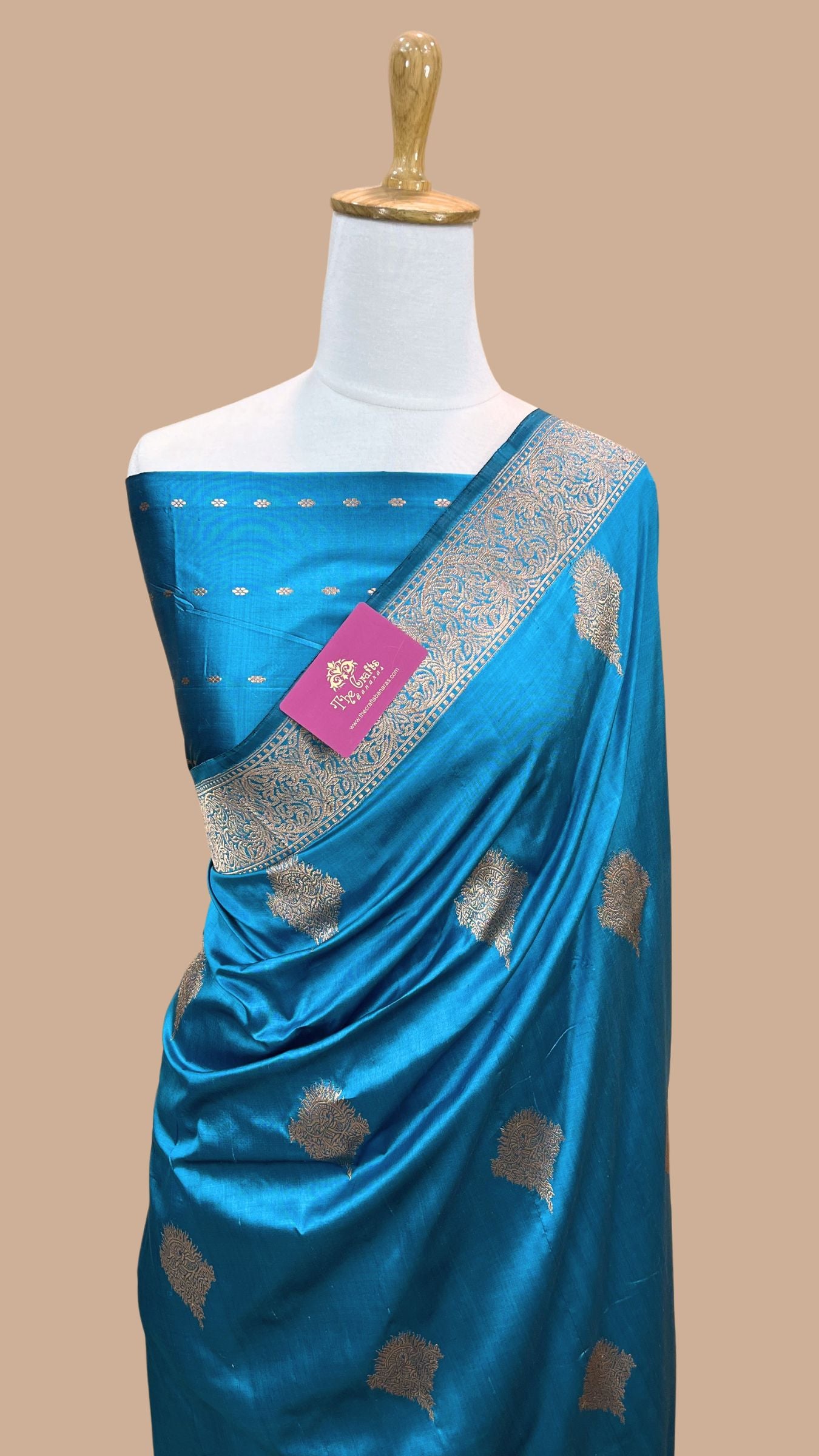 Pure Katan Silk Handloom Banarasi Saree - Jaal work