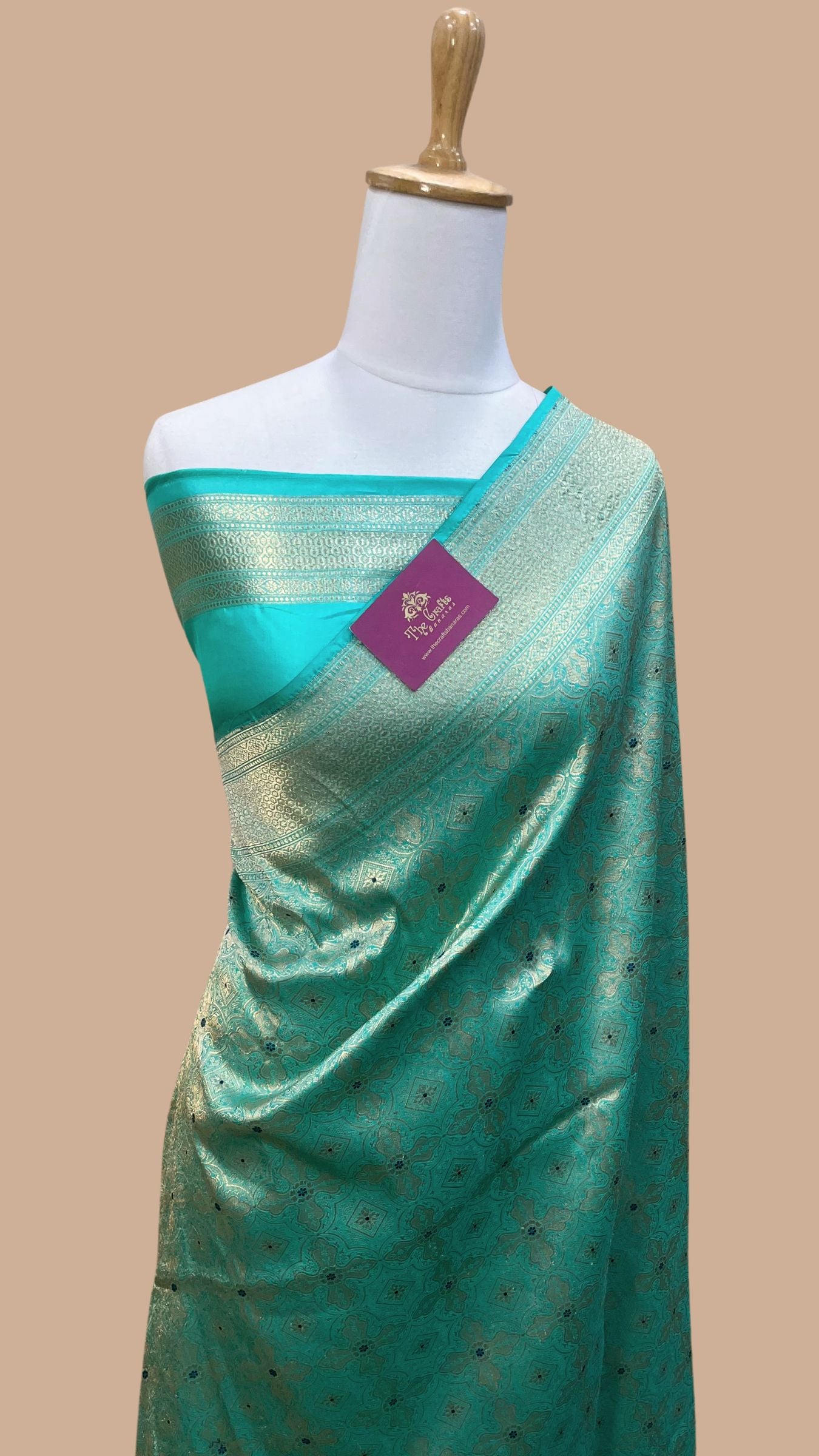 Pure Katan Silk Handloom Banarasi Saree - Tanchui Brocade Meena