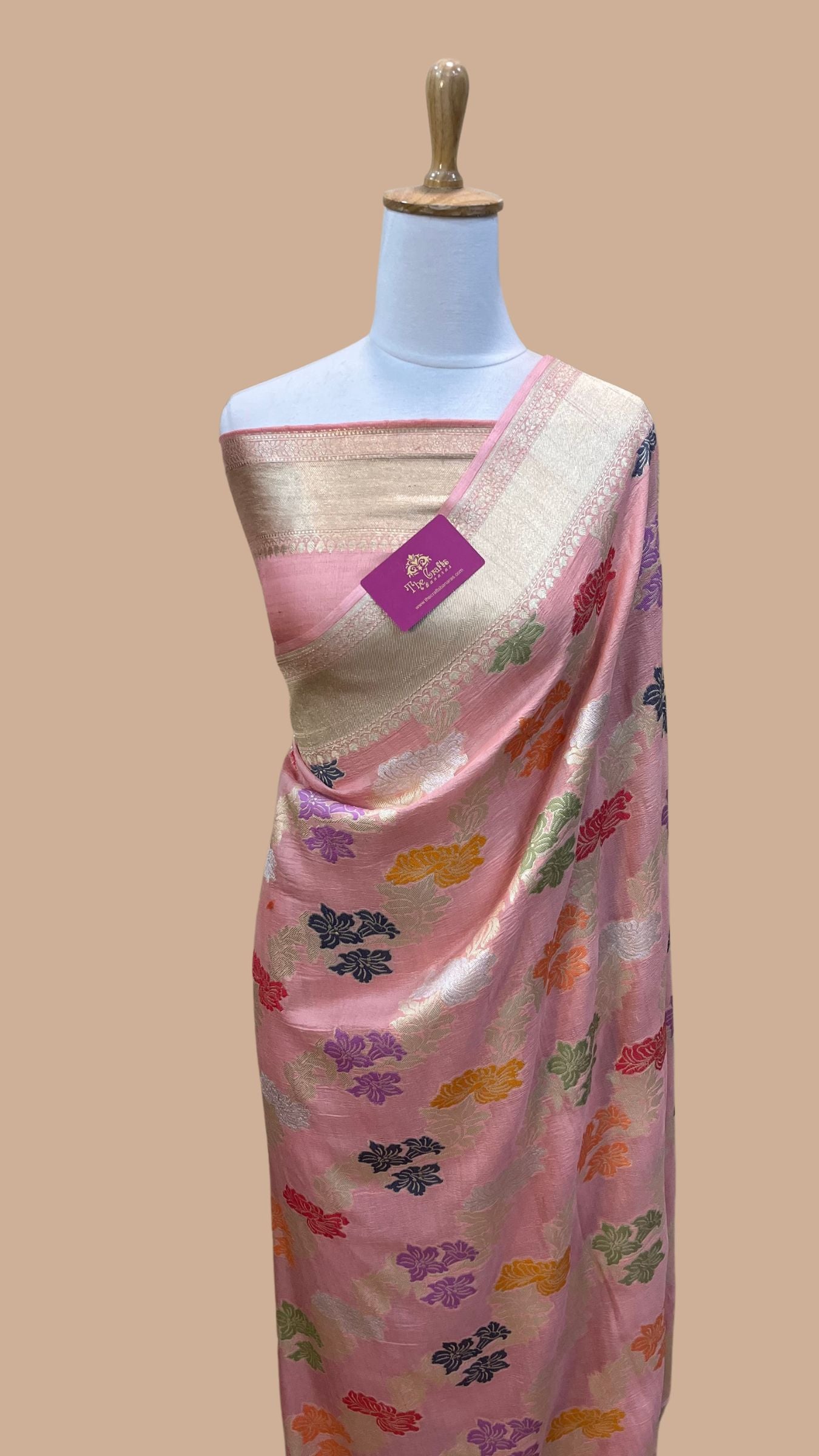 Tussar Georgette Handloom Banarasi Saree - Jaal with Meenakari