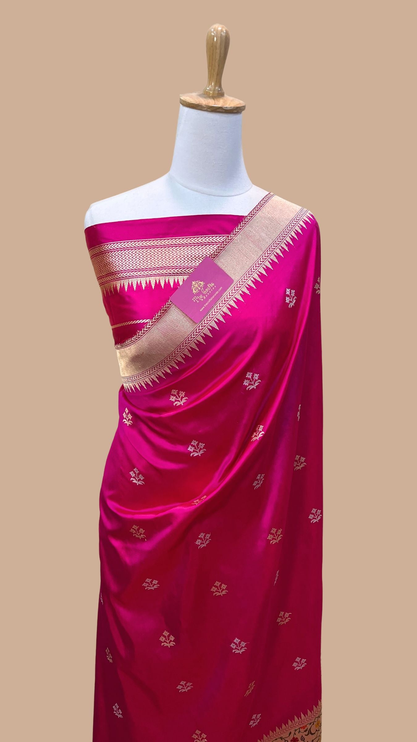 Purple Pure Katan Silk Handloom Banarasi Saree - With Sona Rupa Kadhua Motifs