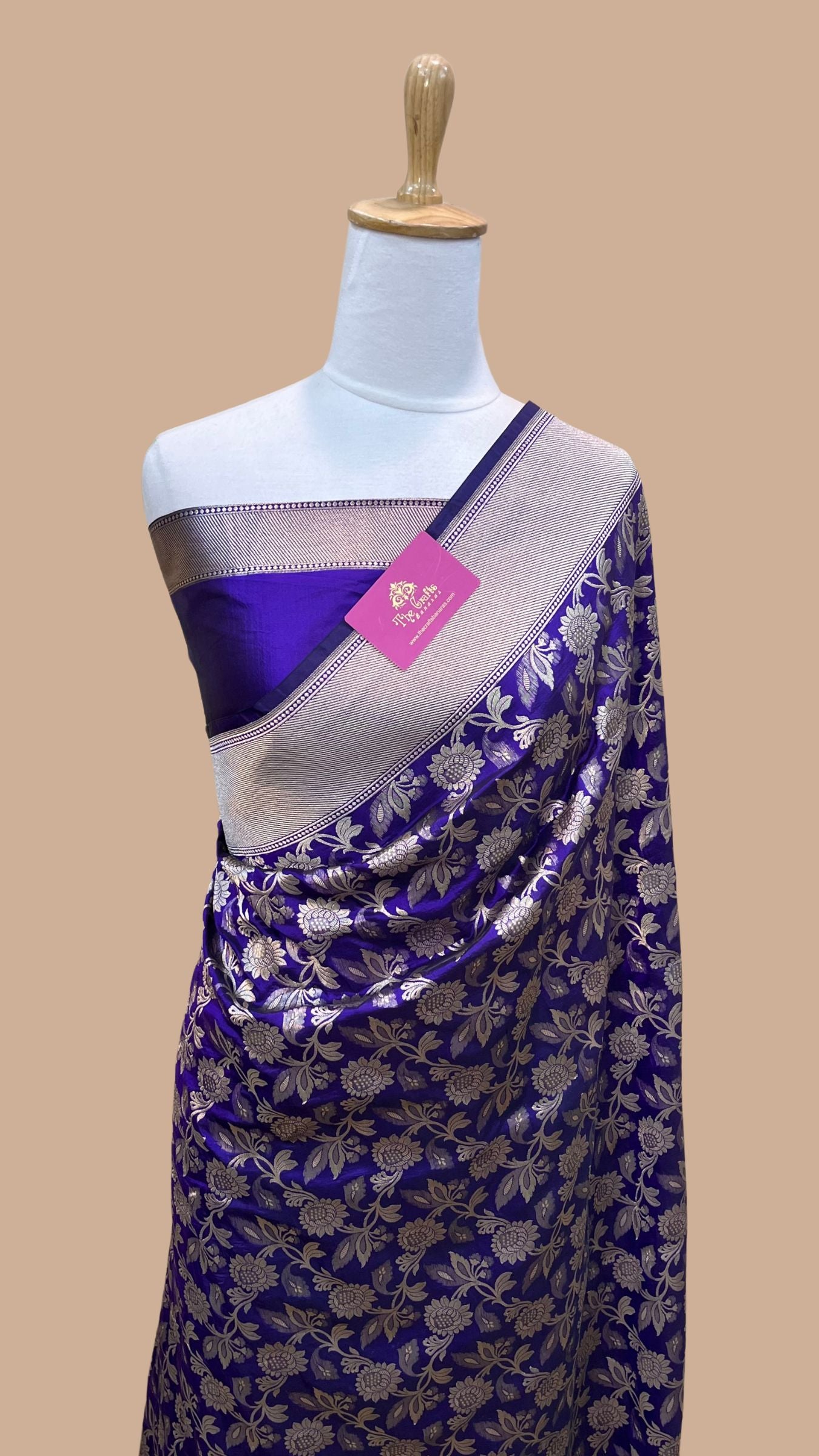 Pure Katan Silk Handloom Banarasi Saree - Jaal work