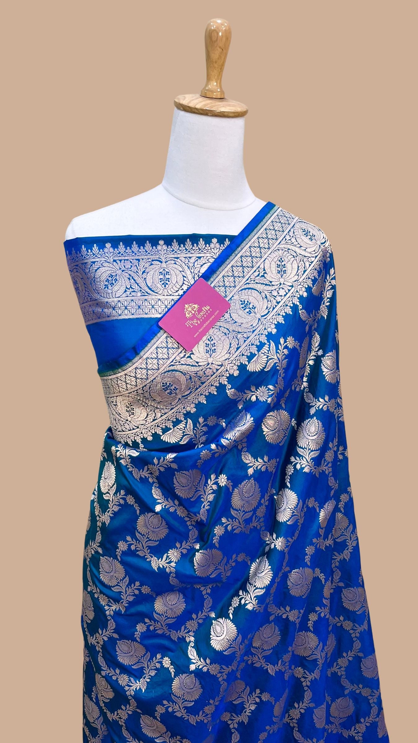 Pure Katan Silk Handloom Banarasi Saree - Jaal work