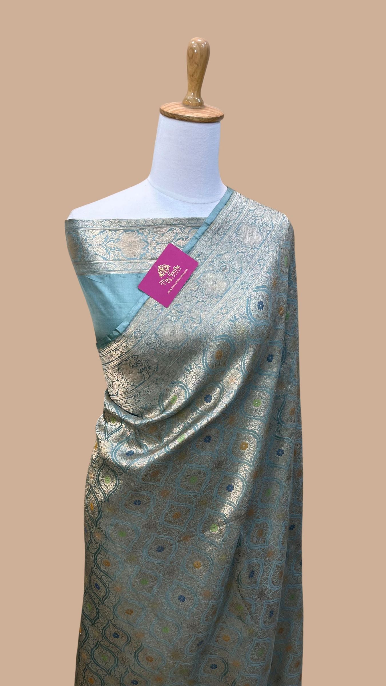 Pure Katan Silk Handloom Banarasi Saree - Tanchui Brocade Meena