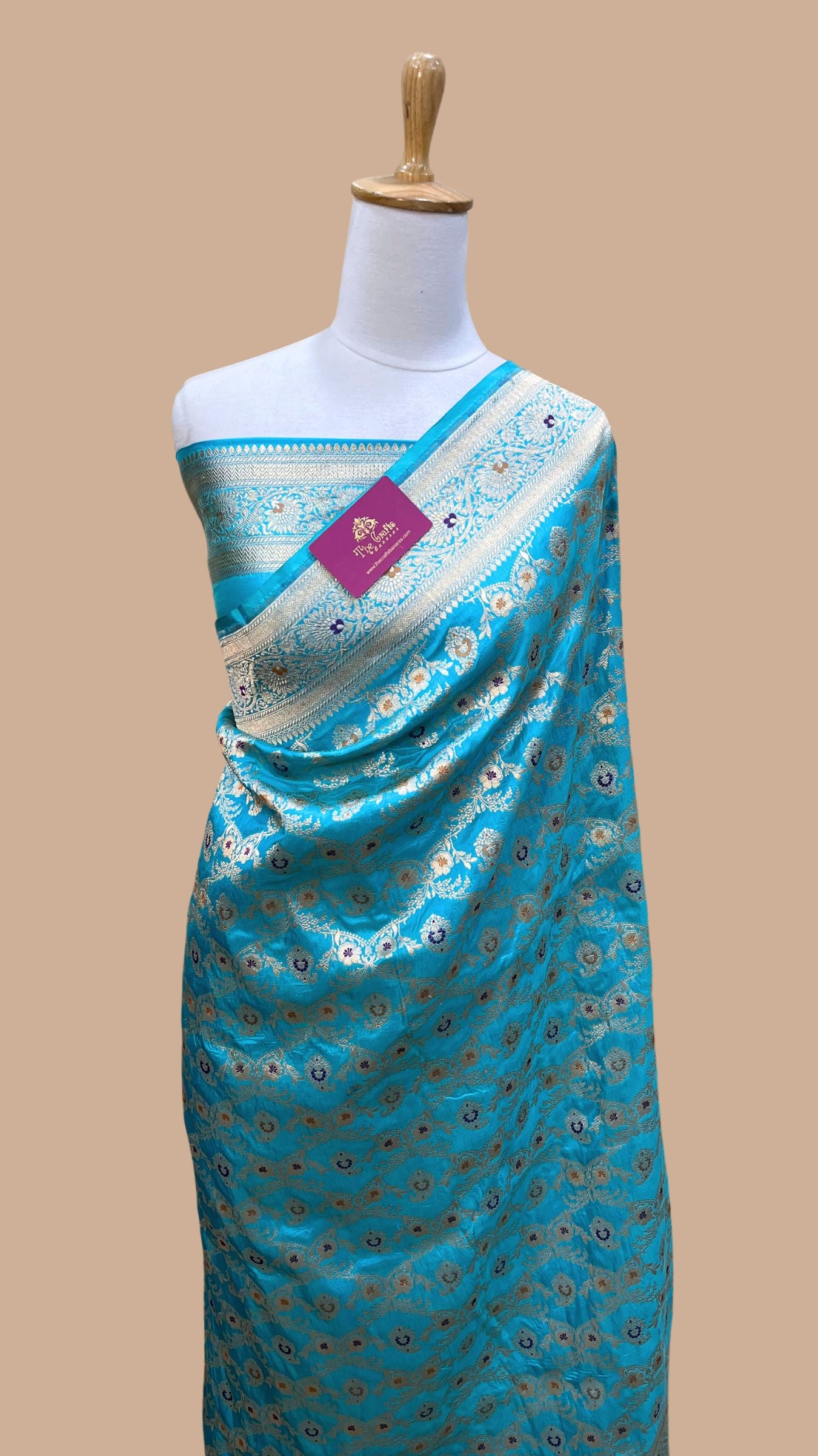 Pure Katan Silk Handloom Banarasi Saree - Jaal Work With Meenakari