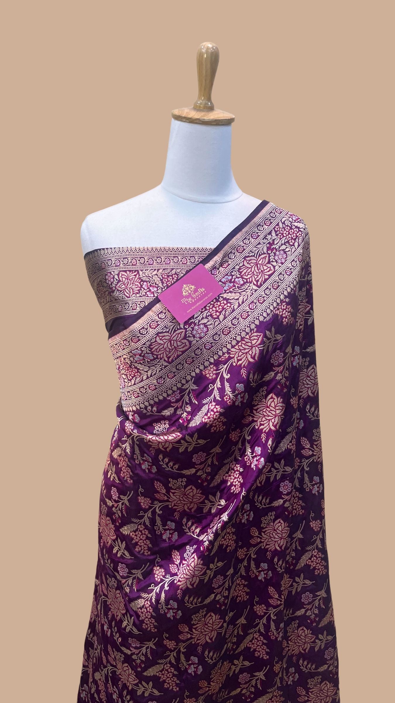Pure Katan Silk Handloom Banarasi Saree - Jaal Work With Meenakari