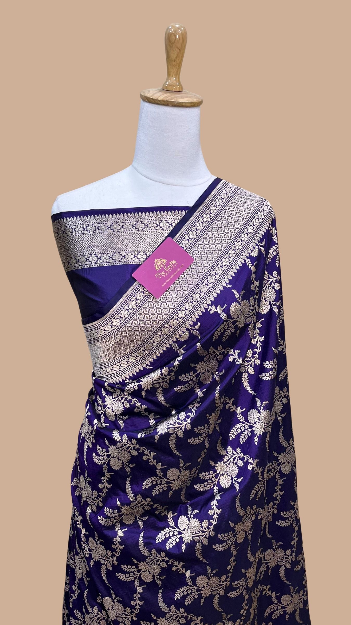 Pure Katan Silk Handloom Banarasi Saree - Jaal work