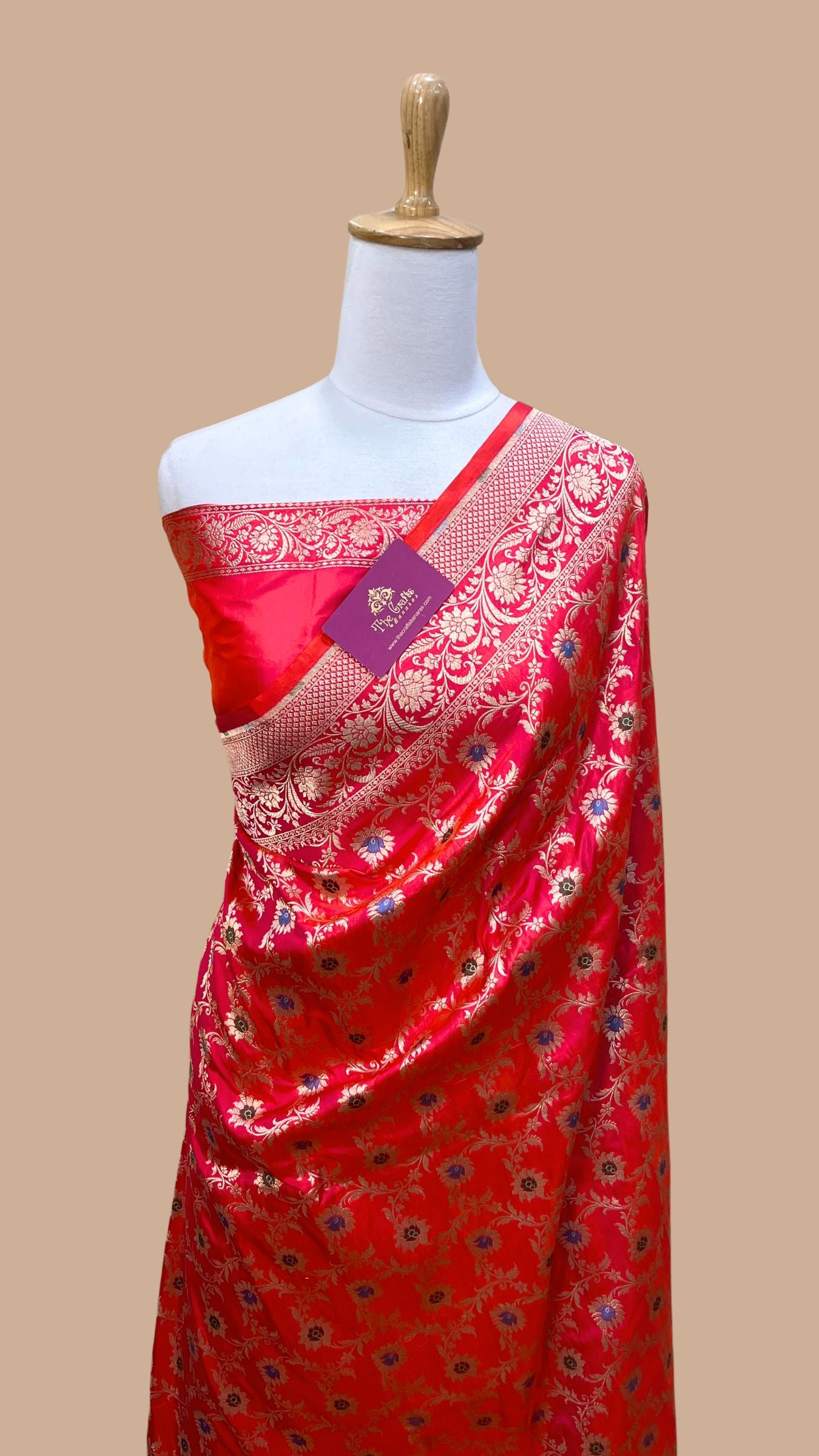 Pure Katan Silk Handloom Banarasi Saree - Jaal Work With Meenakari