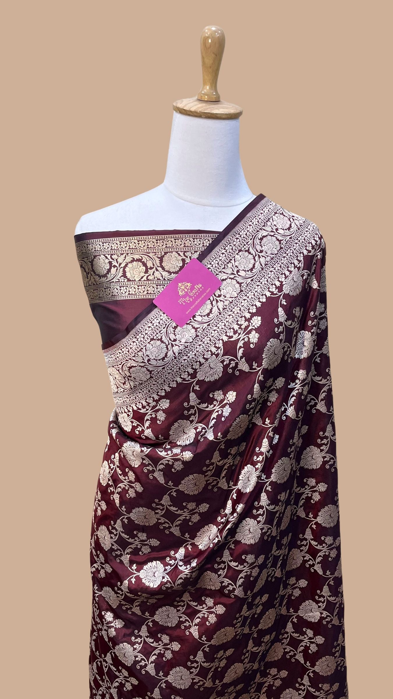 Pure Katan Silk Handloom Banarasi Saree - Jaal work