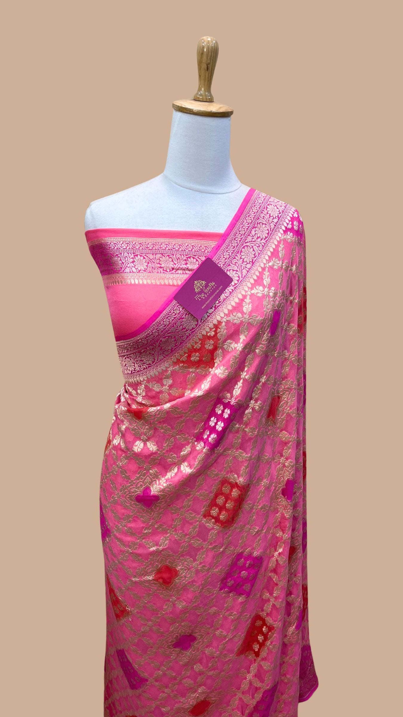 Khaddi Georgette Handloom Banarasi Saree - Water Zari
