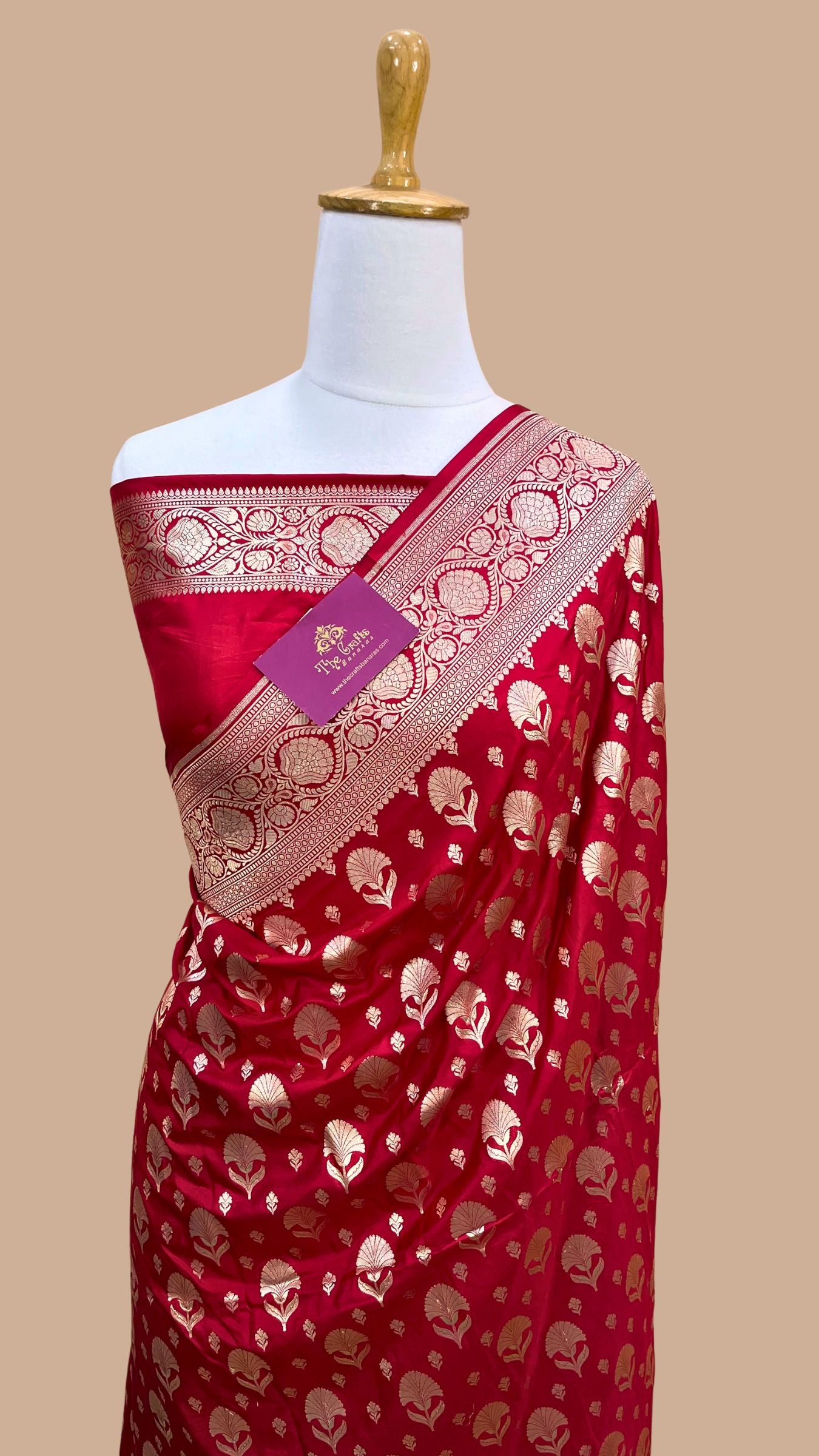 Pure Katan Silk Handloom Banarasi Saree - Jaal work