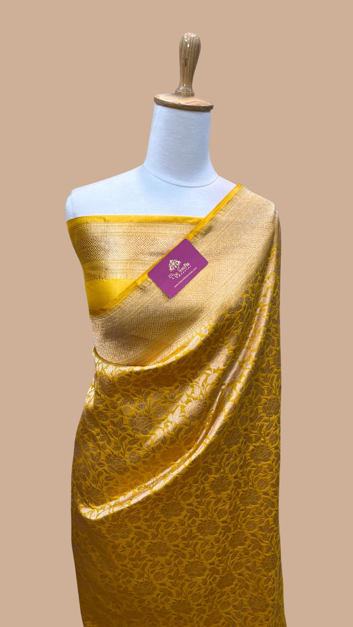 Pure Katan Silk Handloom Banarasi Saree - Tanchui Brocade
