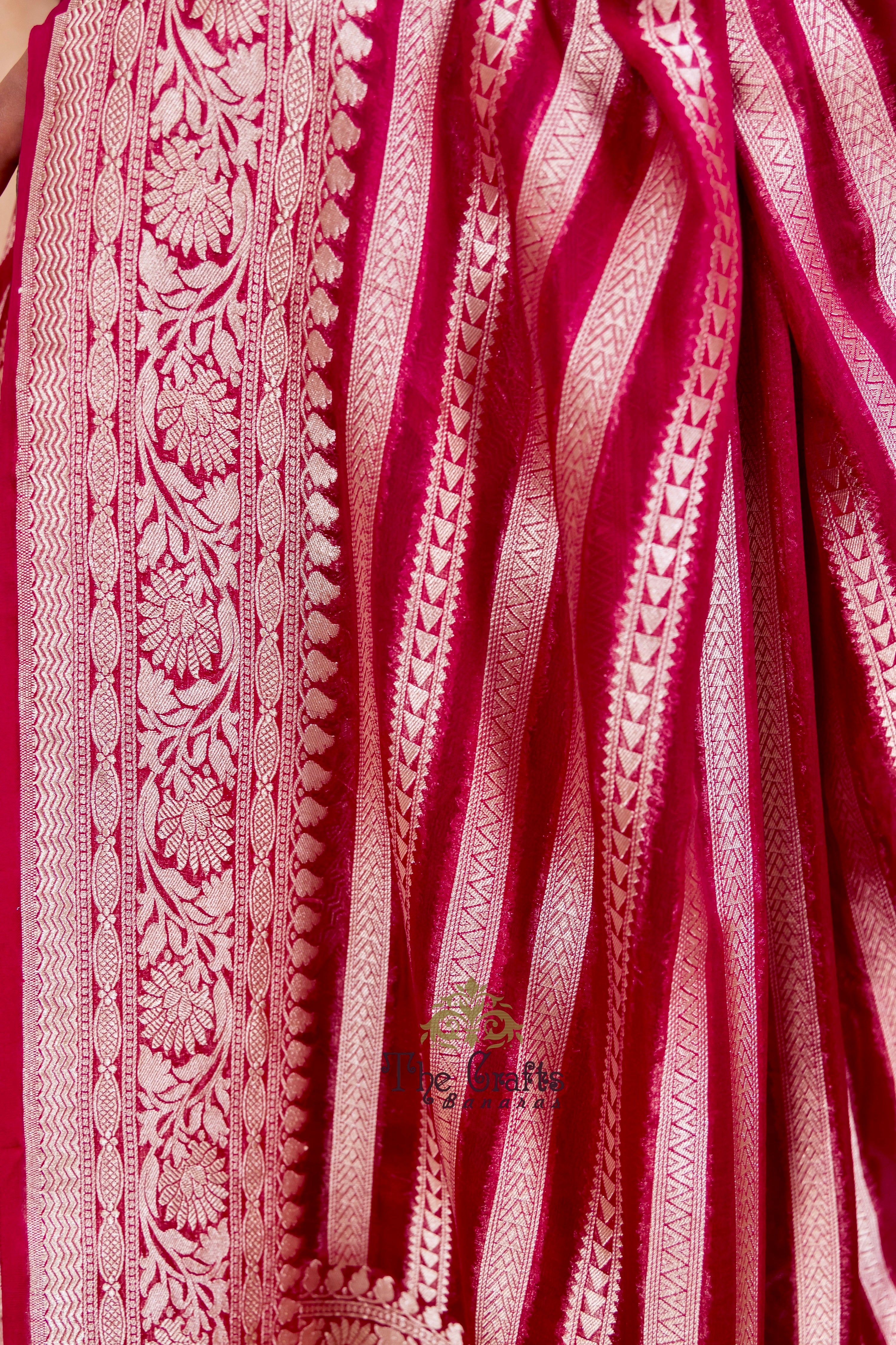 Khaddi Georgette Banarasi Saree - Water Zari