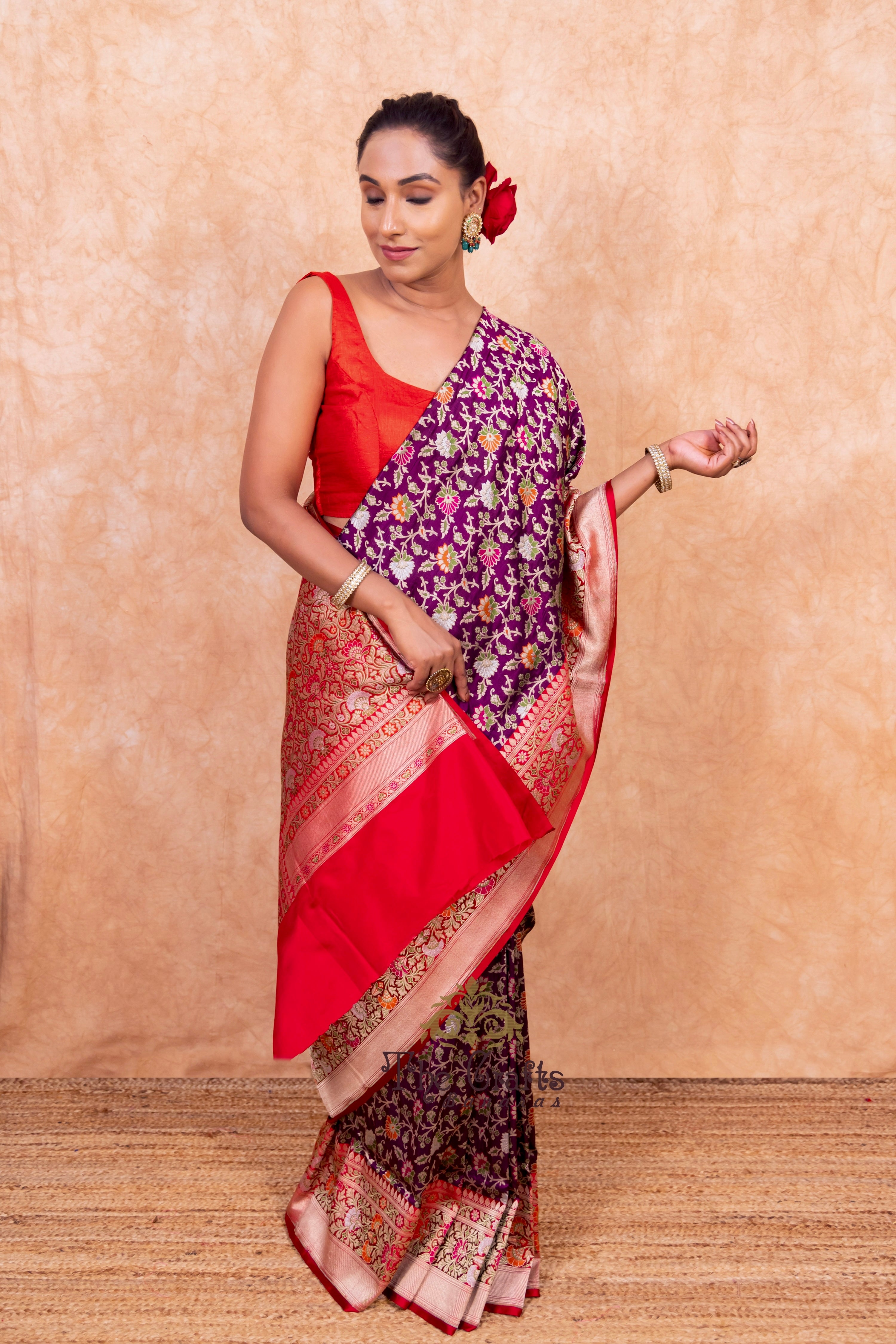Pure Katan Silk Handloom Banarasi Saree - Jall Work With Meenakari Tilfi