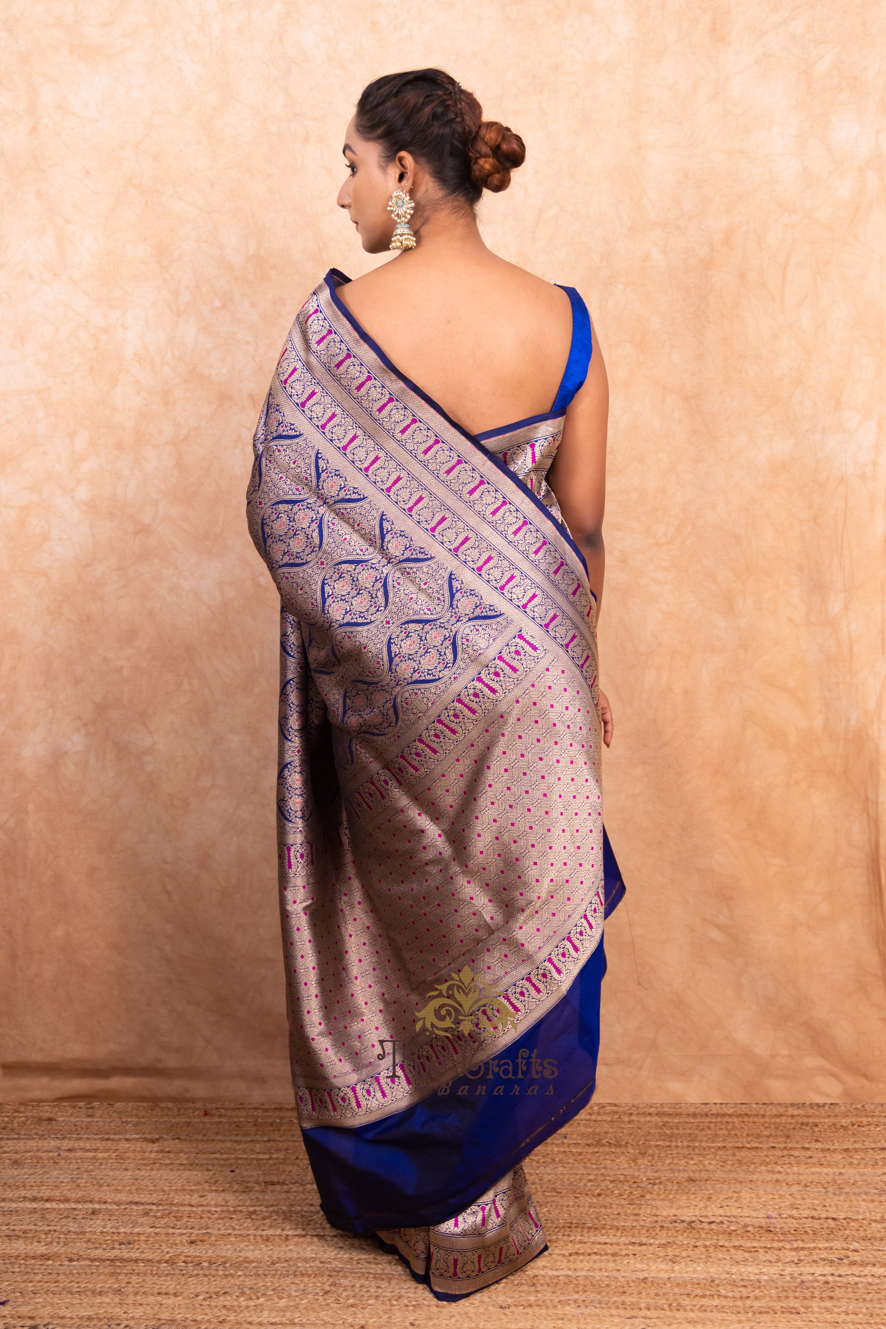 Pure Katan Silk Handloom Banarasi Saree - Tanchui Brocade Meena