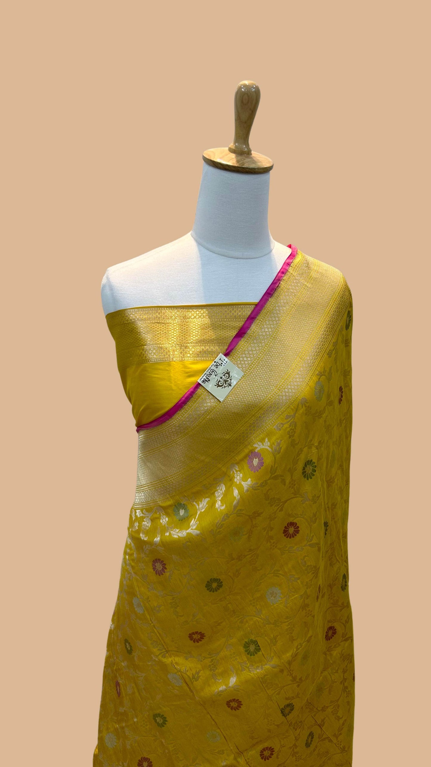 Pure Katan Silk Handloom Banarasi Saree - All over Jaal work with meenakari